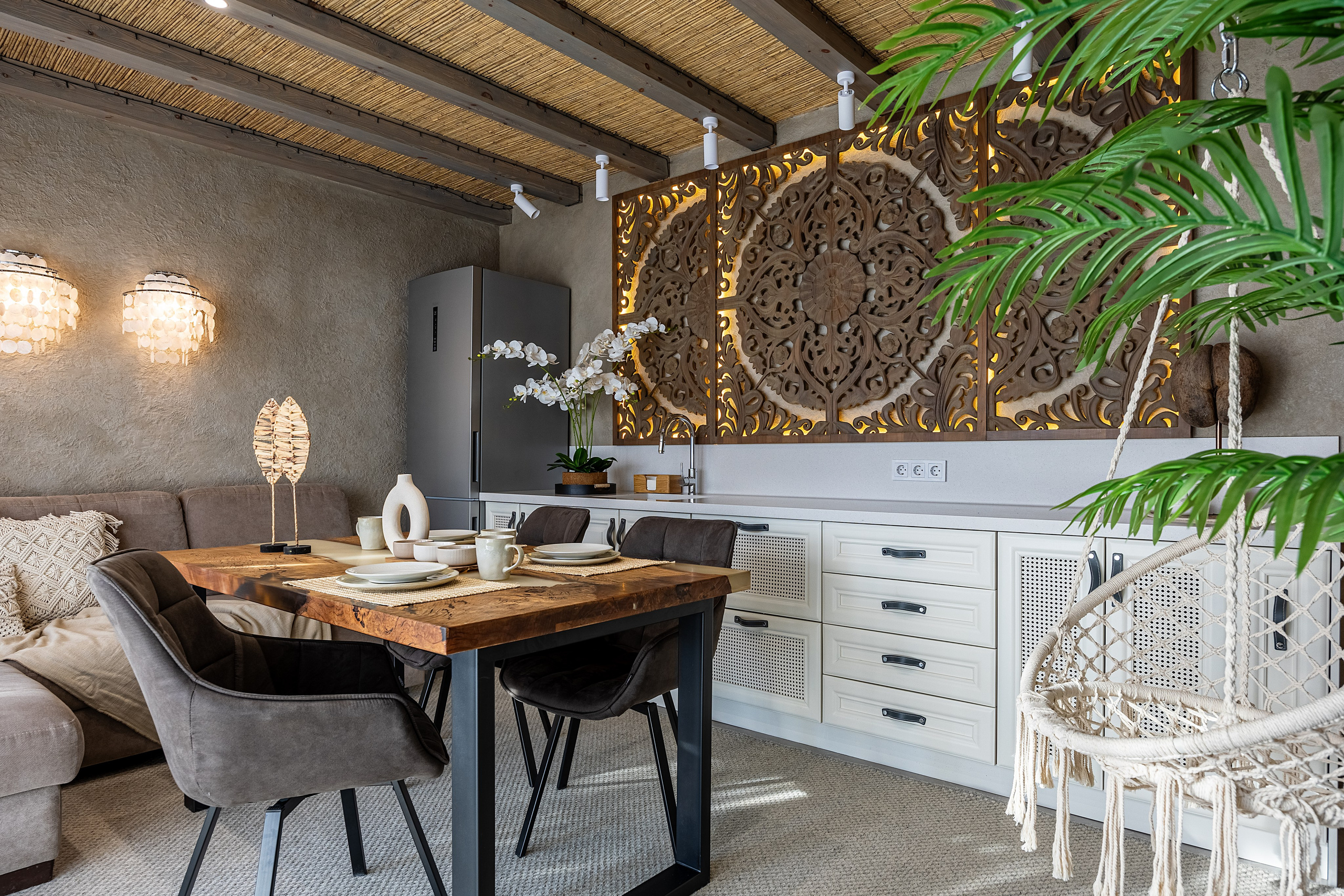 SPA. Фотограф и видеограф в Улан-Удэ: Аюна Габагуева и Артём Шаханов