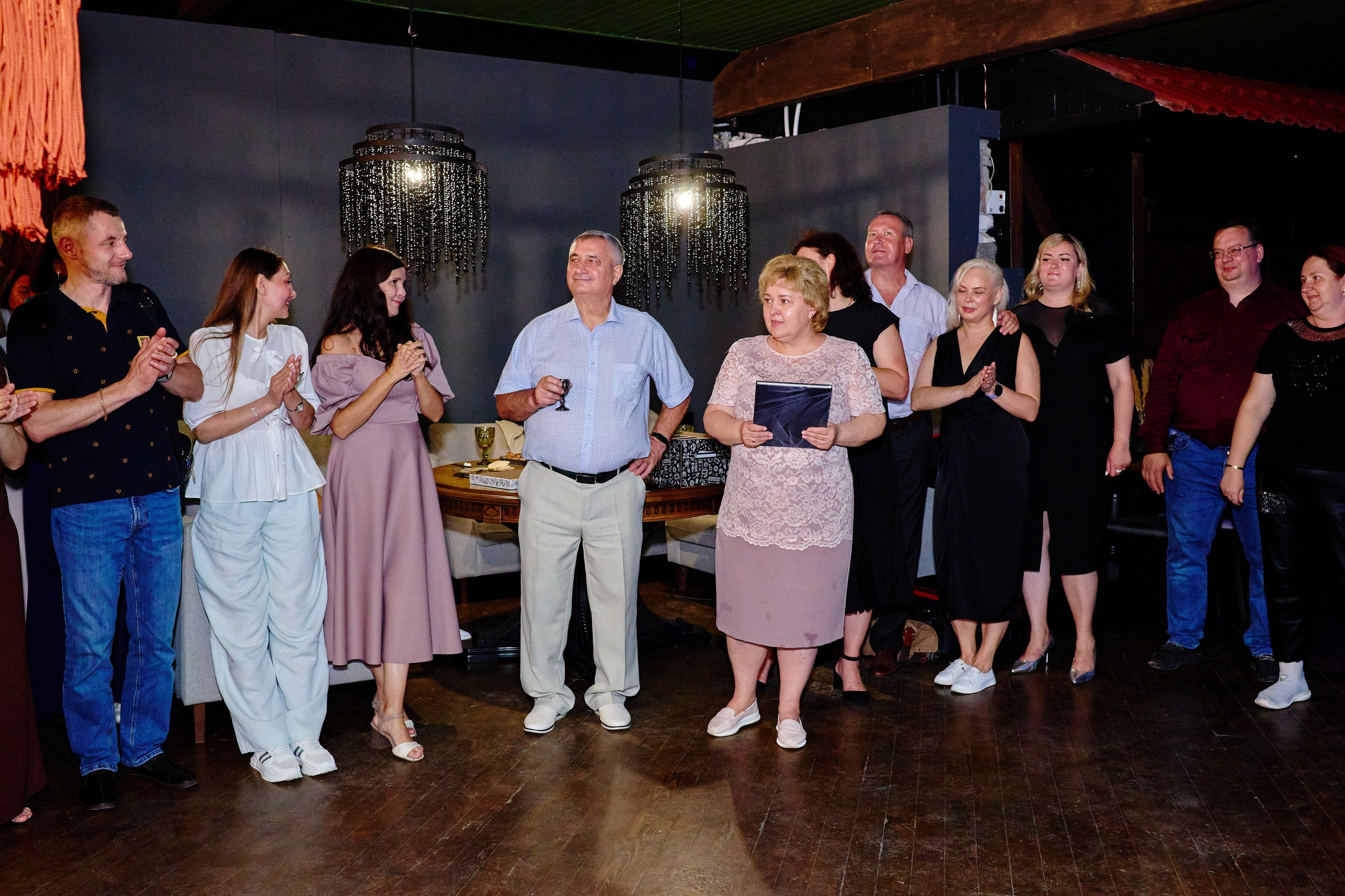 Выпускной 35 Сош. Фотограф Выпускные альбомы Таганрог Сергей Коробченко