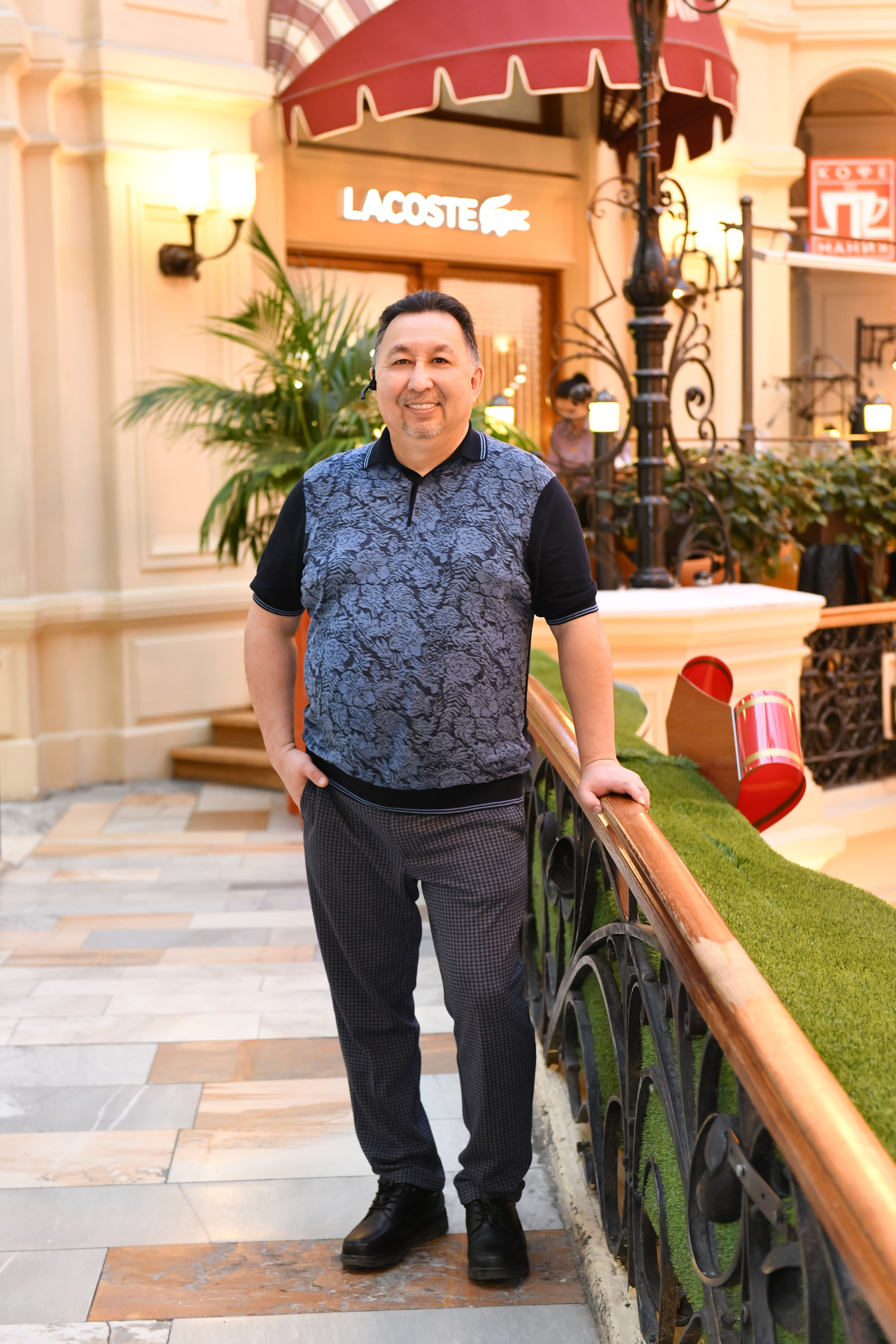 Семья в Гуме. Свадебный и портретный фотограф в Москве Галина Борисова