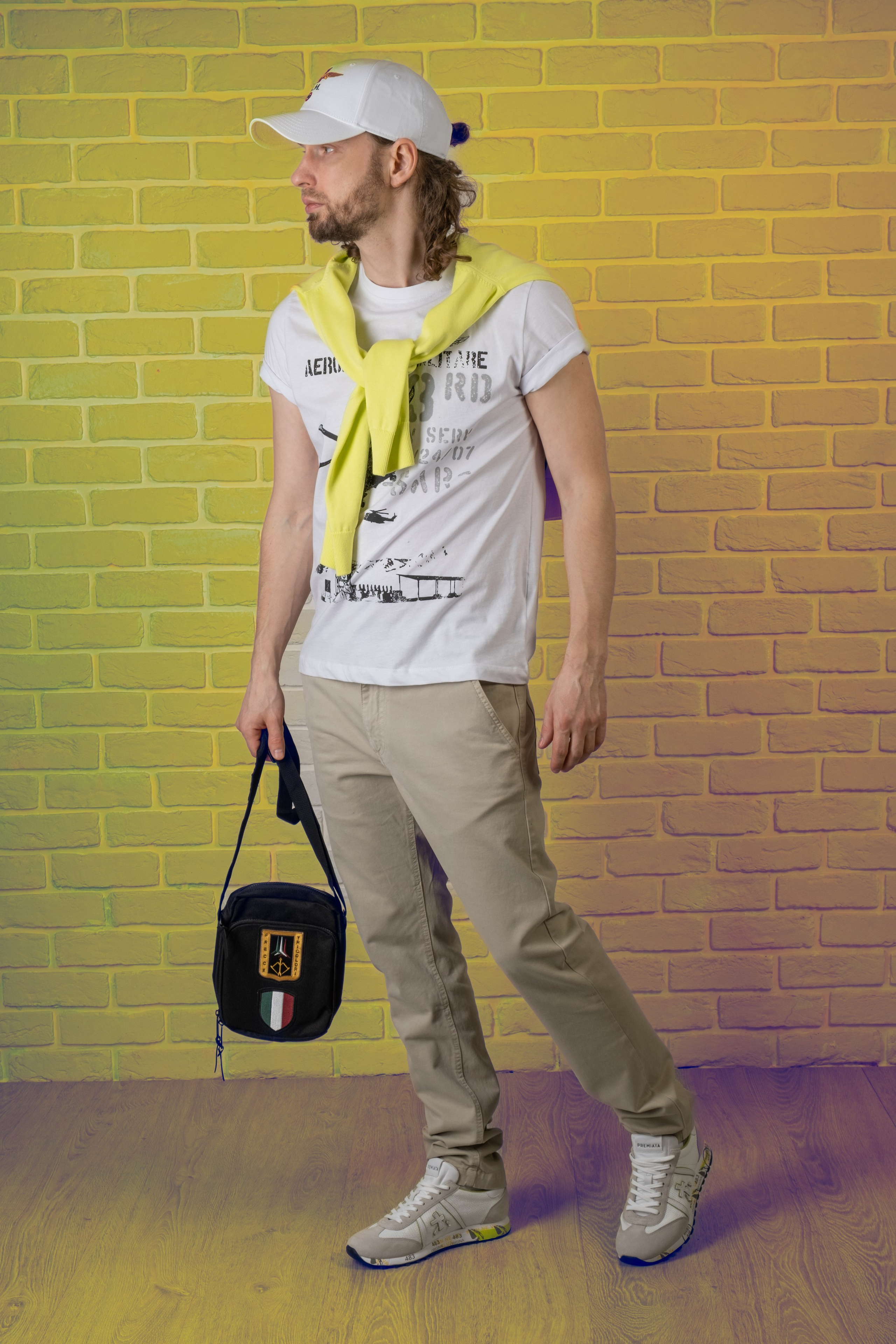 Имиджевая съёмка одежды. Предметный фотограф в Симферополе Антон Катунин