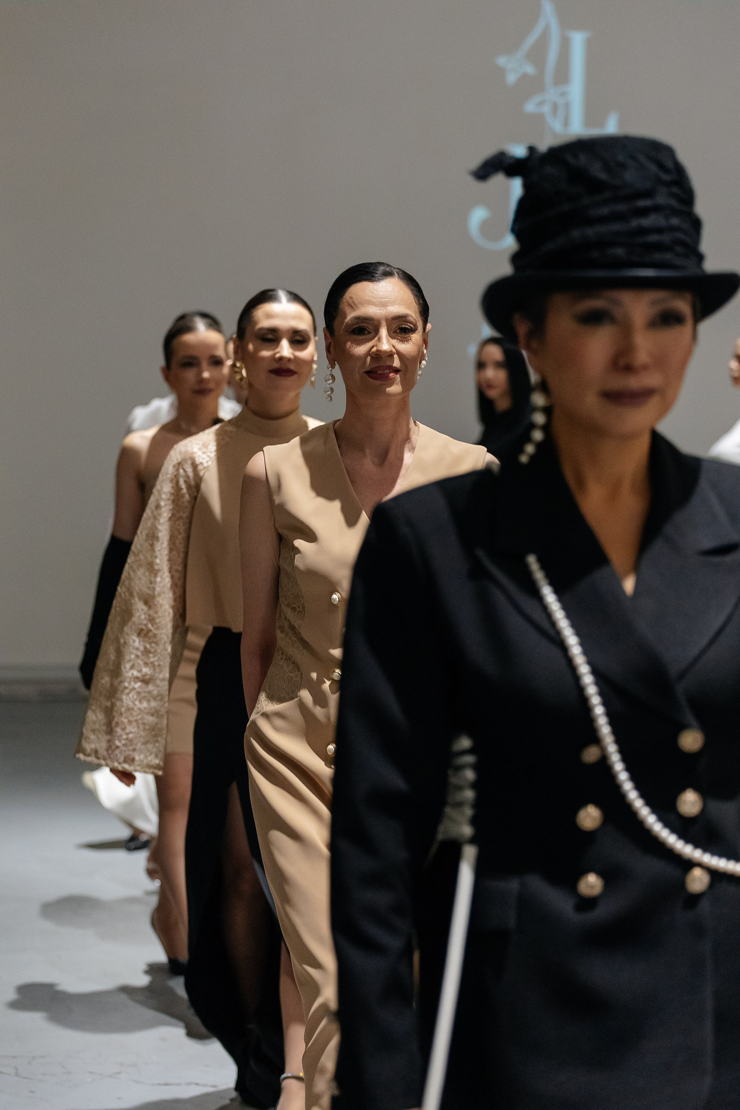 Школа дизайна одежды ПРАКТИКА. Семейный и детский фотограф в Москве Александра Мак