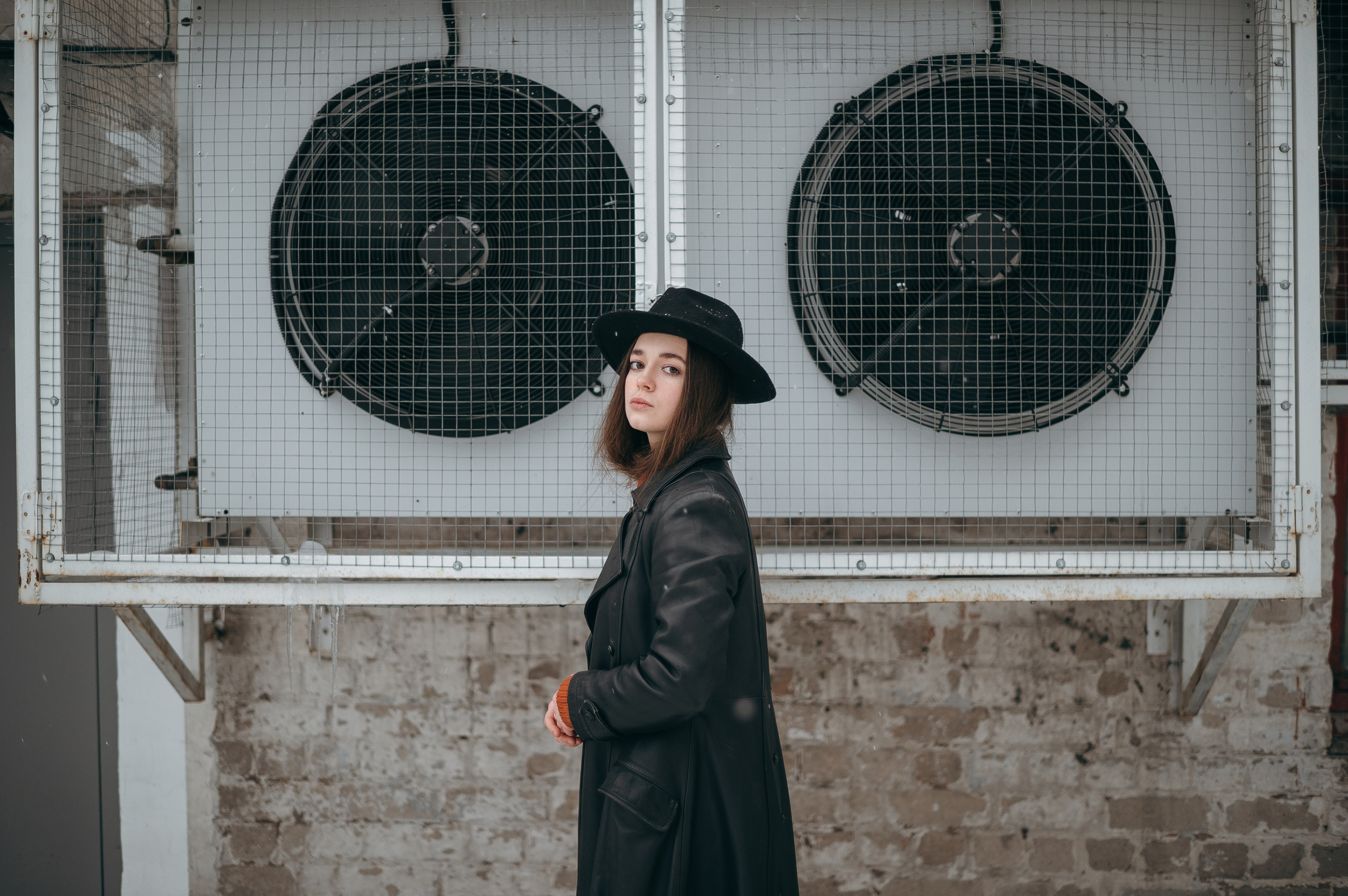 Портретная фотосъёмка на улице. Свадебный фотограф в Ярославле Денис Медоваров