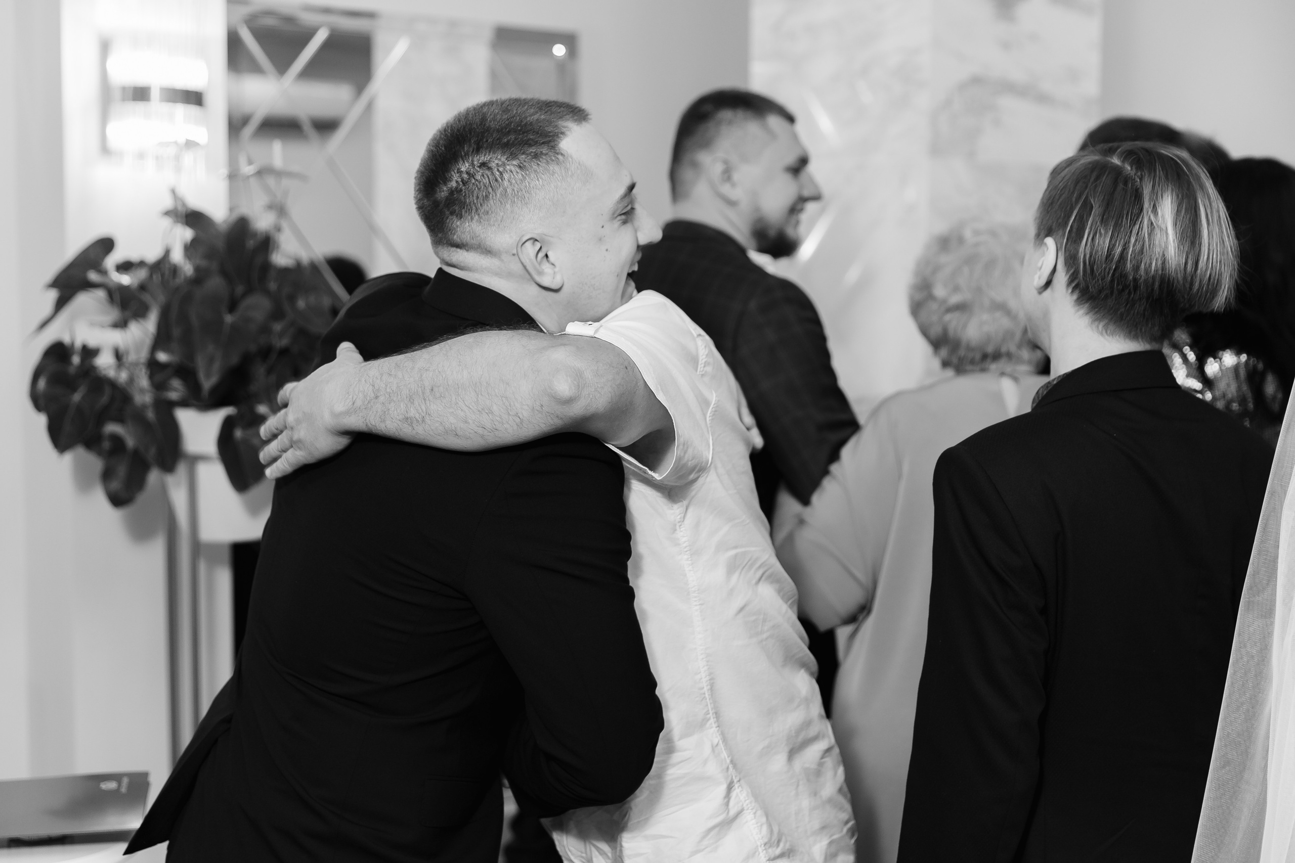 02.07.24. RETOUCH-HOUSE