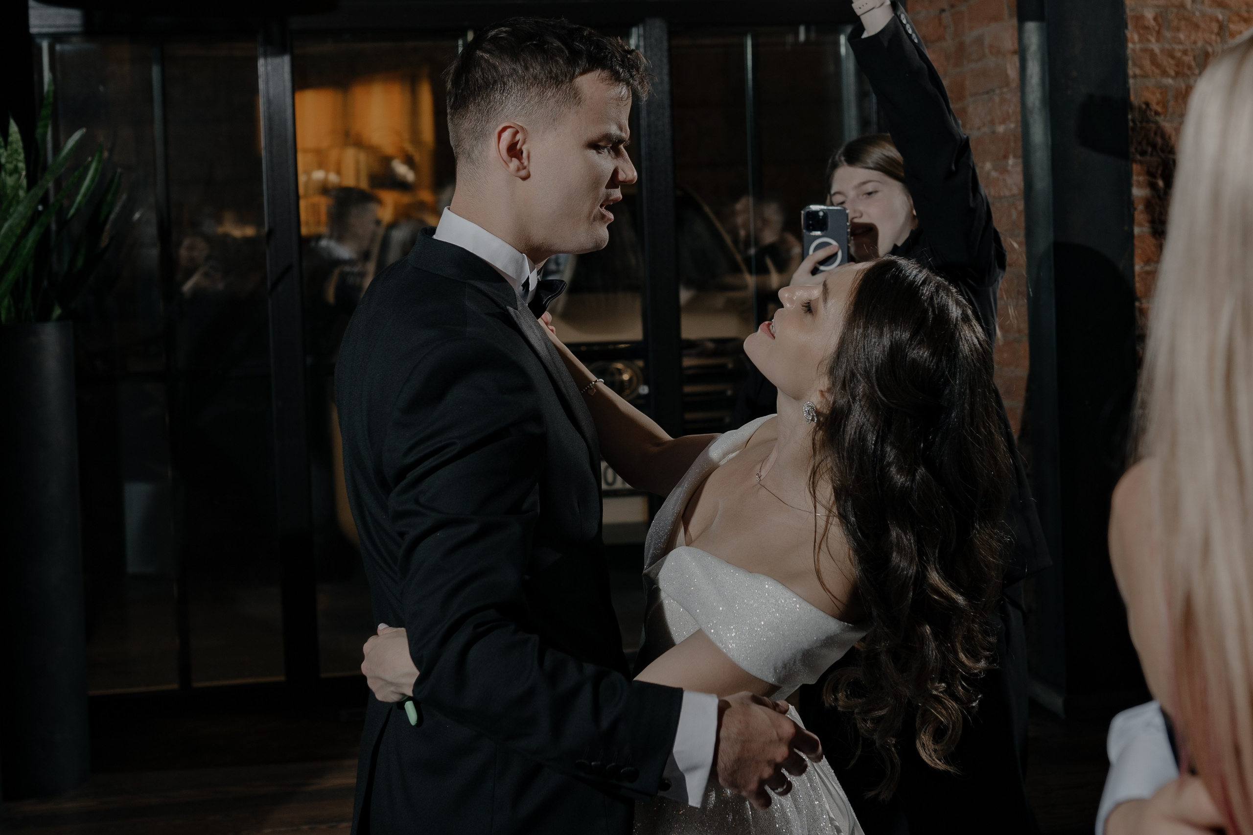 16.09.2024. RETOUCH-HOUSE