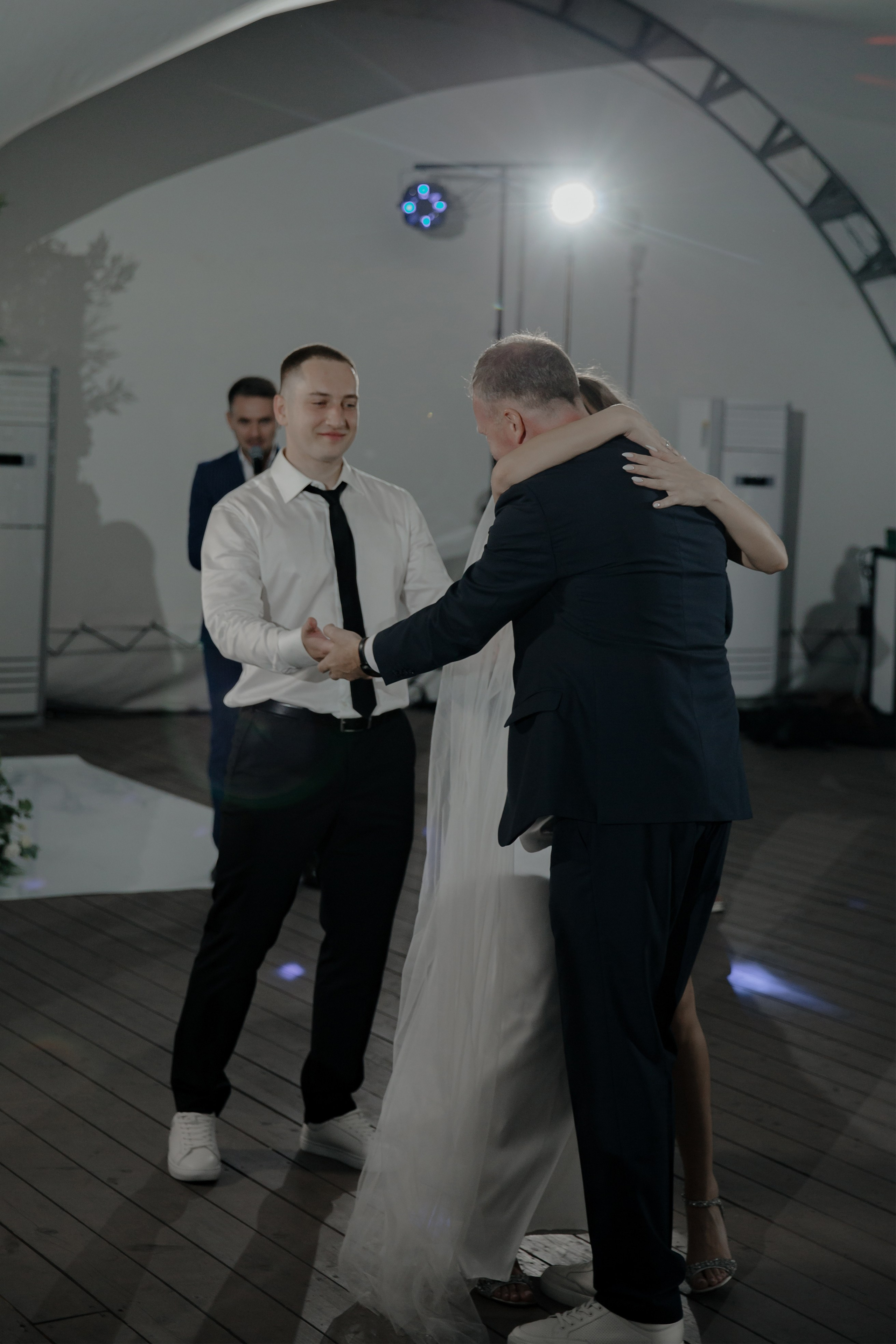 02.07.24. RETOUCH-HOUSE