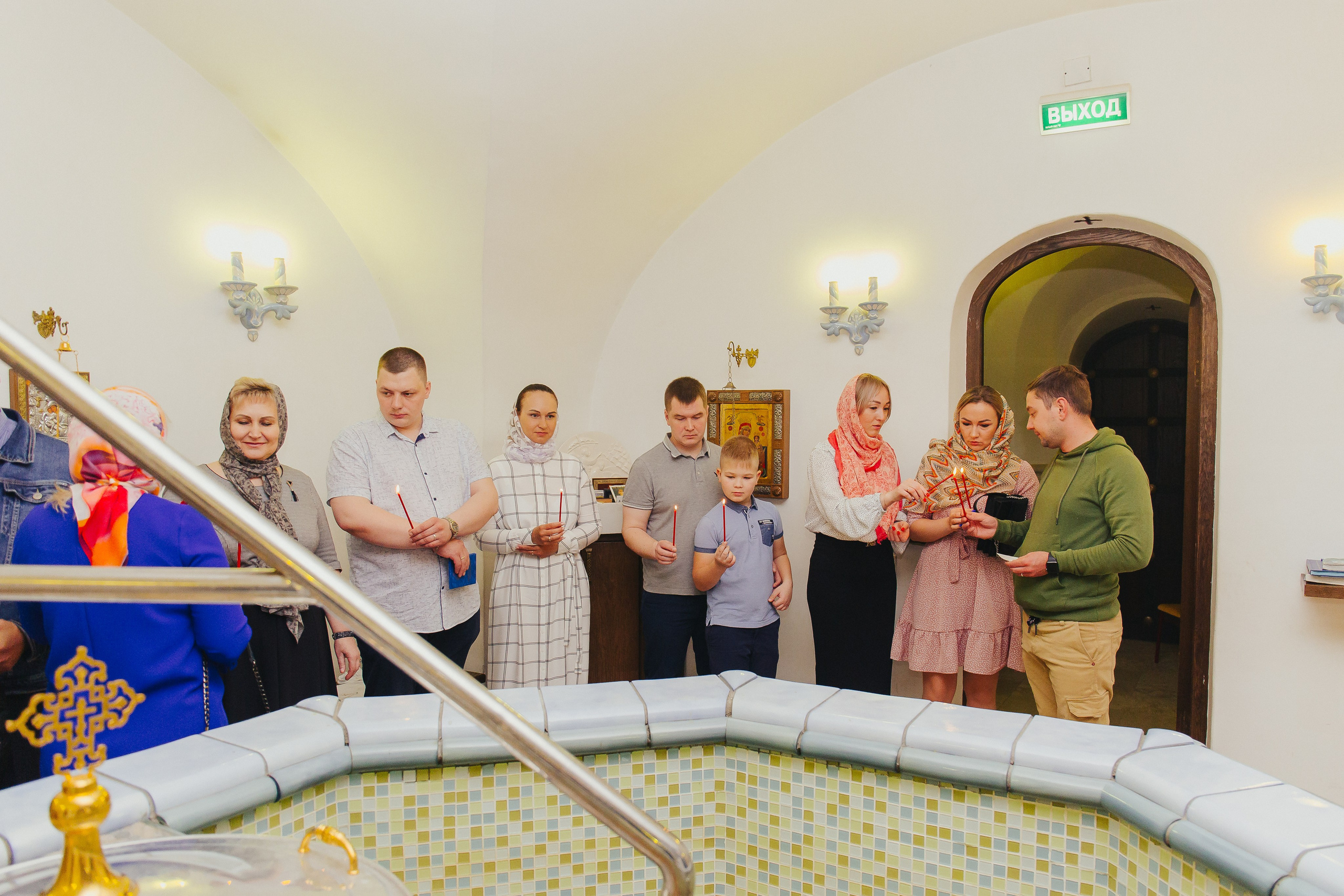 Крещение Михаила. Церковь Явления Пресвятой Богородицы. Фотограф новорожденных и детский в Сергиевом Посаде Кругликова Юлия