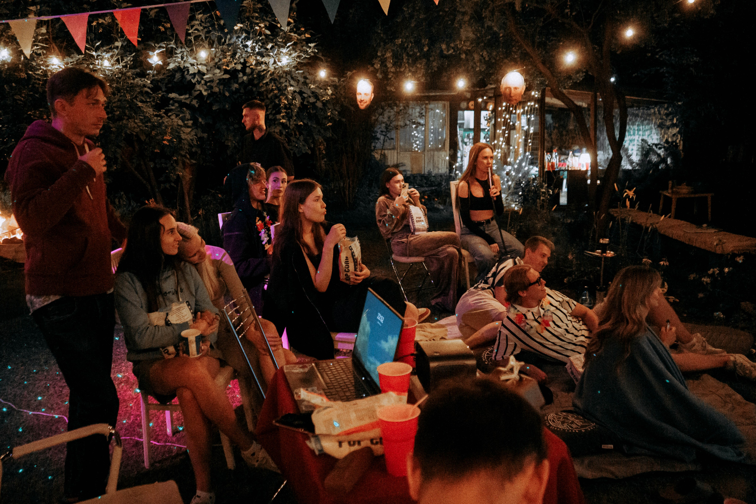 Гавайская вечеринка. Кир Анисин. Режиссер & фотограф