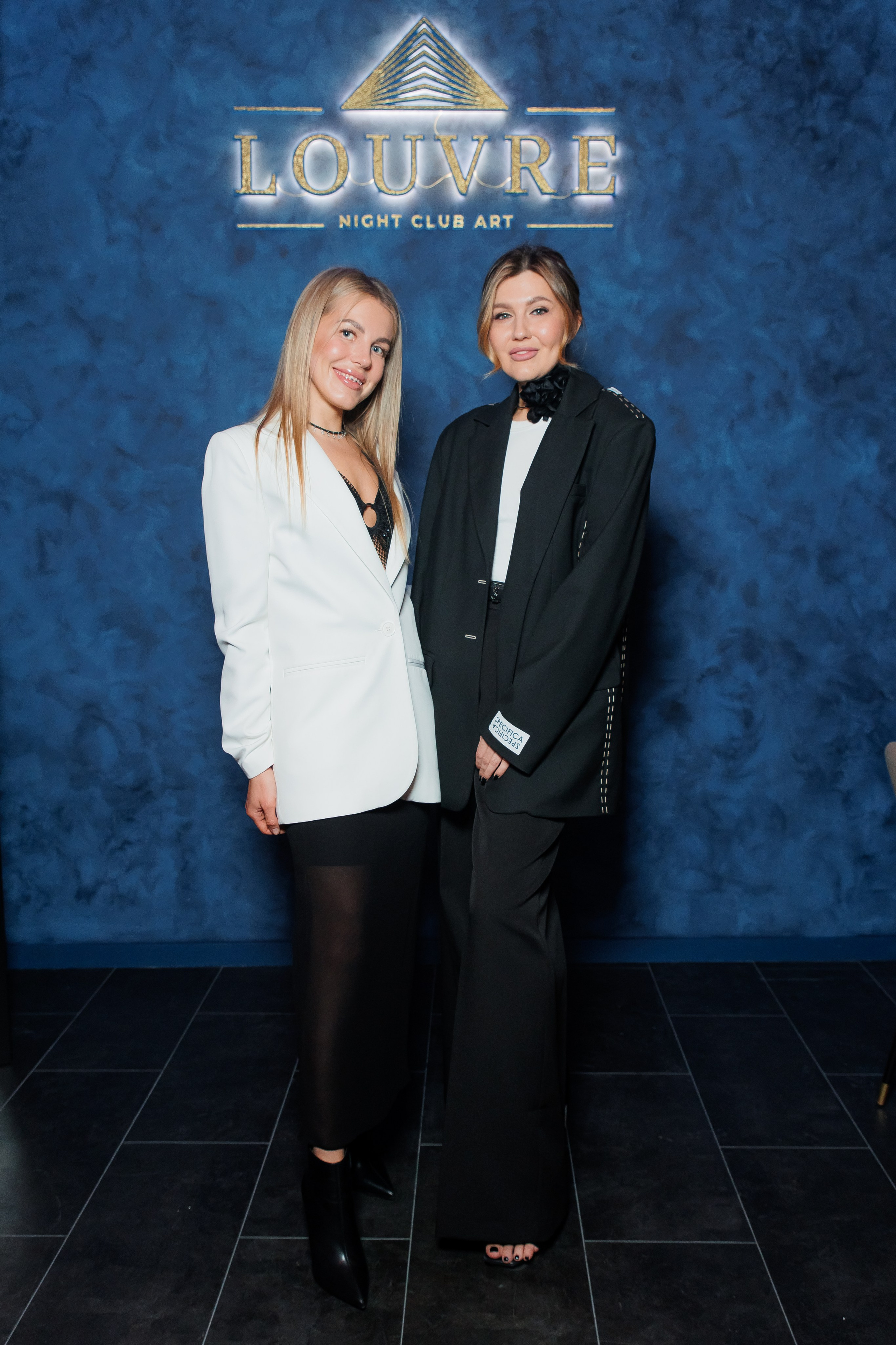 ЛУВР [Открытие Ночного клуба]. СВОИ. ФОТООТЧЕТЫ-СОБЫТИЯ-МЕСТА