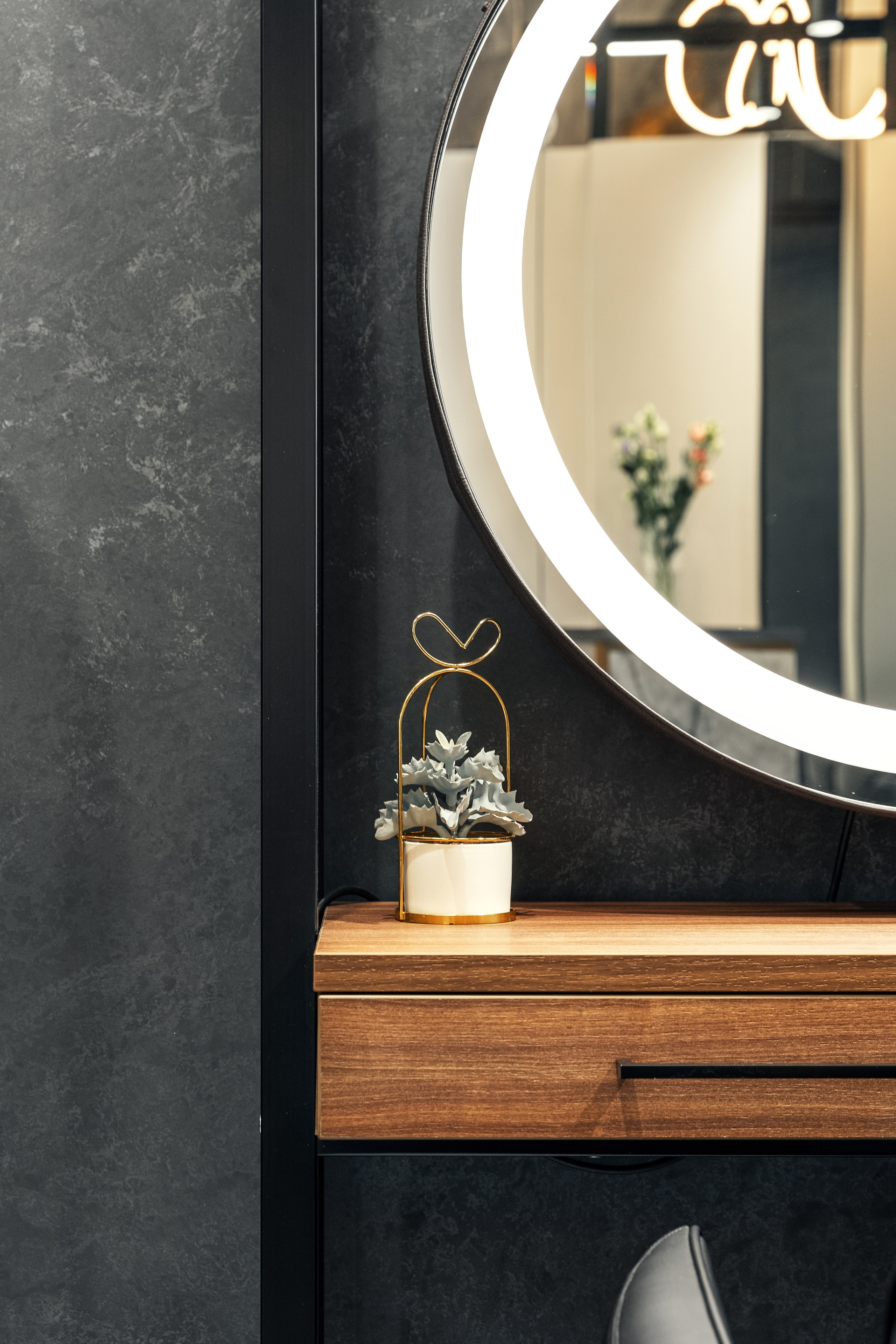 Коммерческая недвижимость. Николай Хасанов