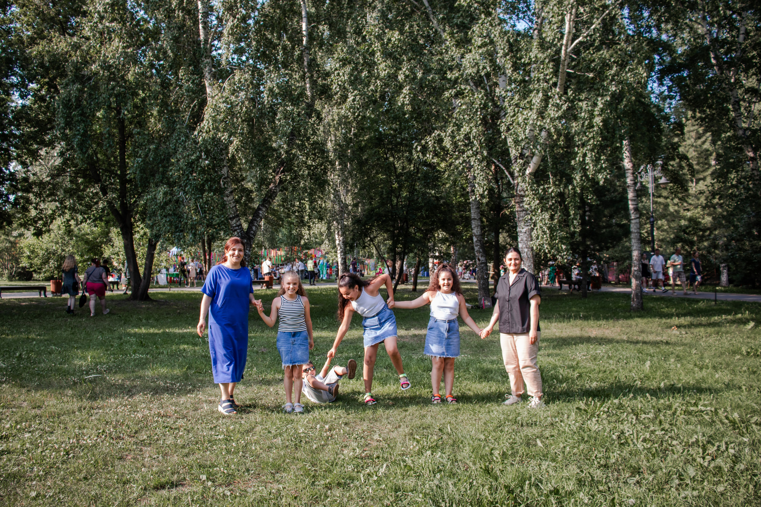 Семейная фотосессия Томск. Семейный фотограф Томск. Семейная фотосъёмка Томск. Фотограф в Томске Дарья Пучкина
