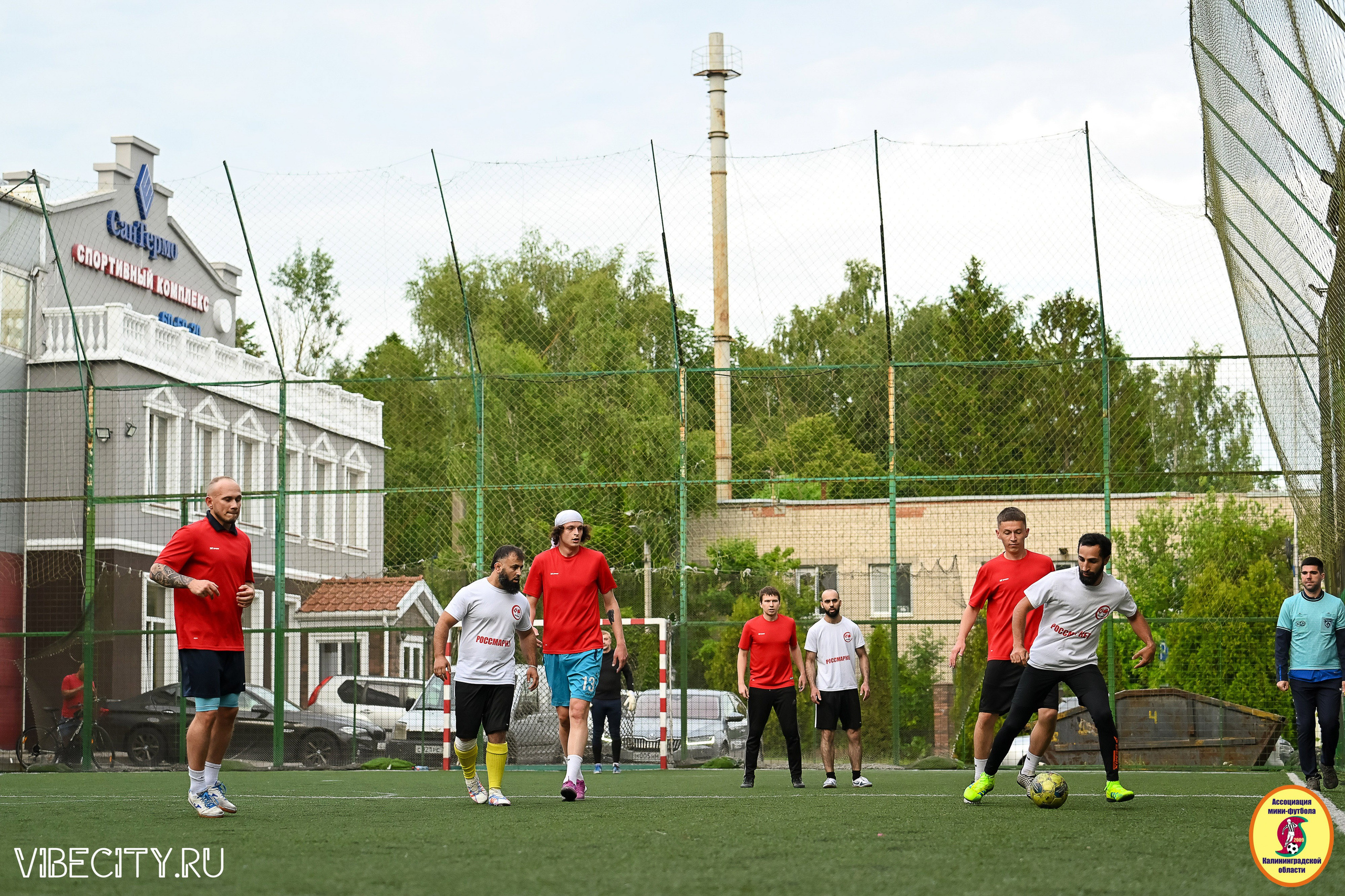 ИГРЫ МИНИ-ФУТБОЛЬНОЙ И КОРПОРАТИВНОЙ ЛИГИ. VIBECITY.RU Вайб Сити Ру Фоторепортажи Фотоотчеты Калининград
