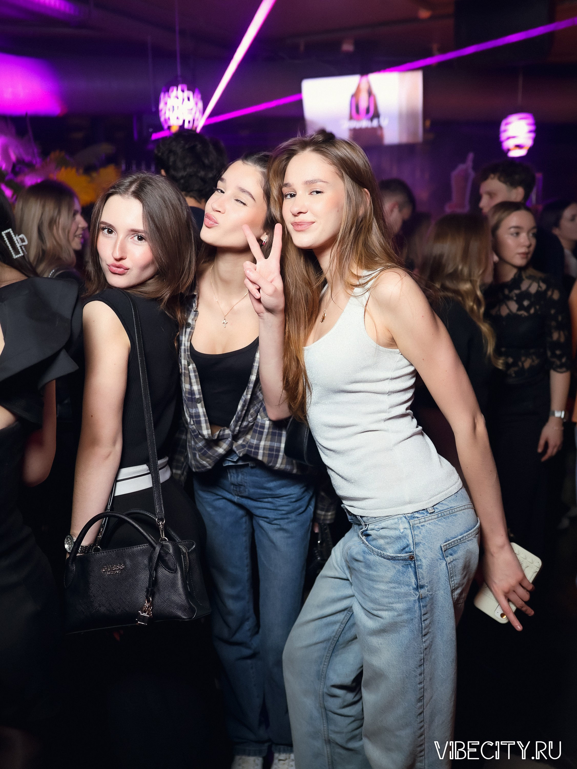 DOUBLE U. VIBECITY.RU Вайб Сити Ру Фоторепортажи Фотоотчеты Калининград