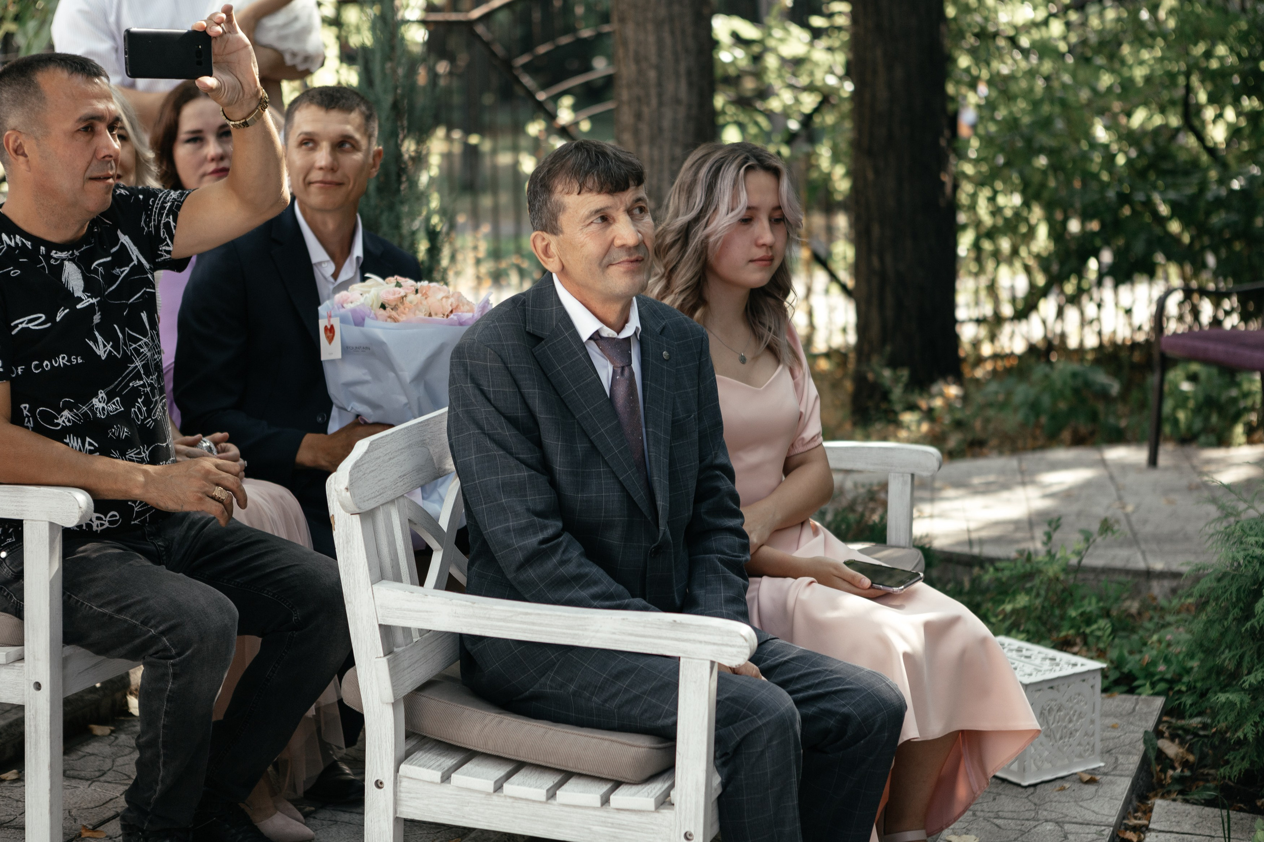 Свадебный фотограф Уфа — Руслан ГабдлисламовЖивые эмоции, красивые кадры, воспоминания на всю жизнь.Работаю по всей Республике Башкортоста. Свадебный фотограф Уфа Руслан Габдлисламов