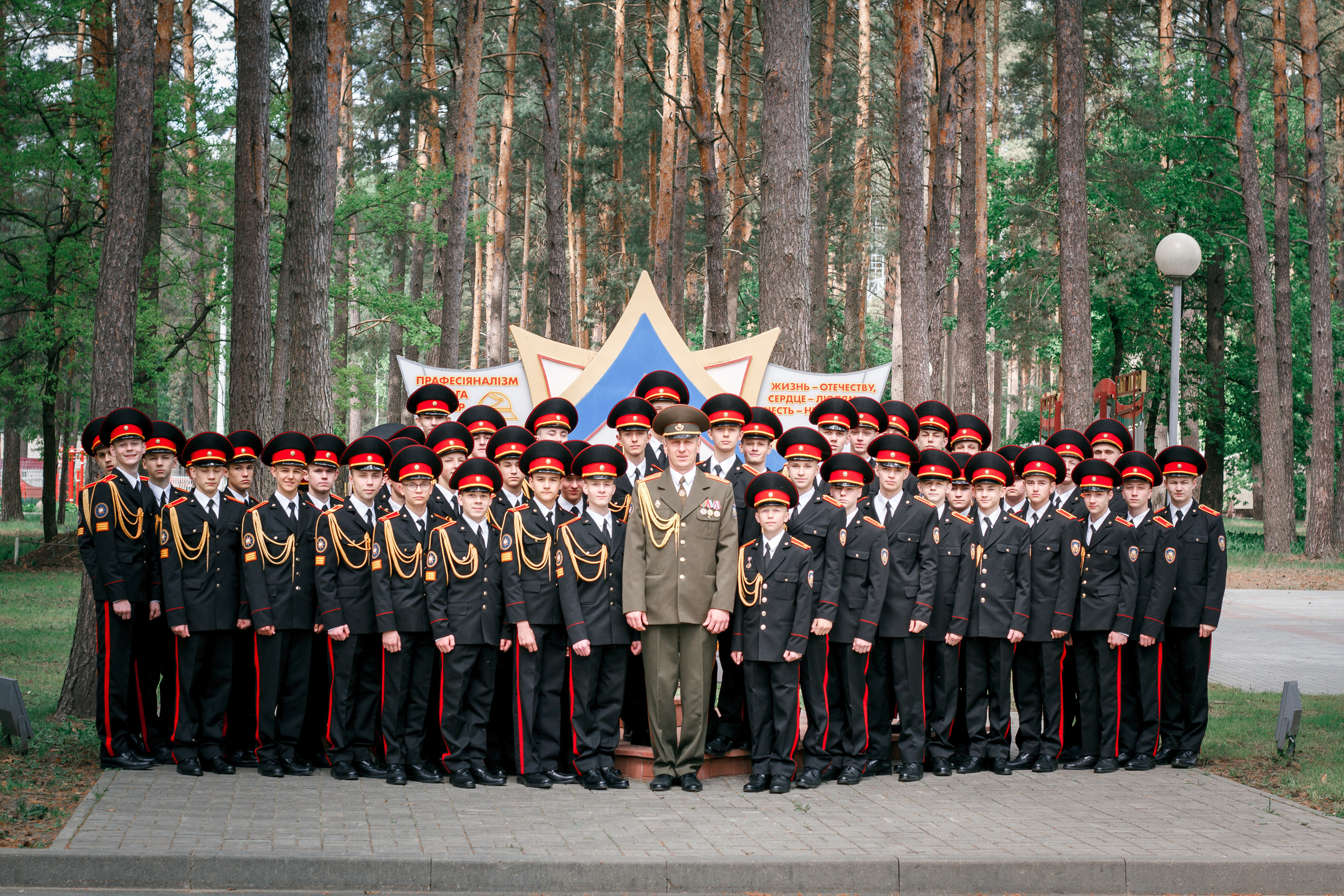 ✓ Выпускные съемки. Фотограф Юрий Якименко. Школьный, семейный и свадебный фотограф в Гоме