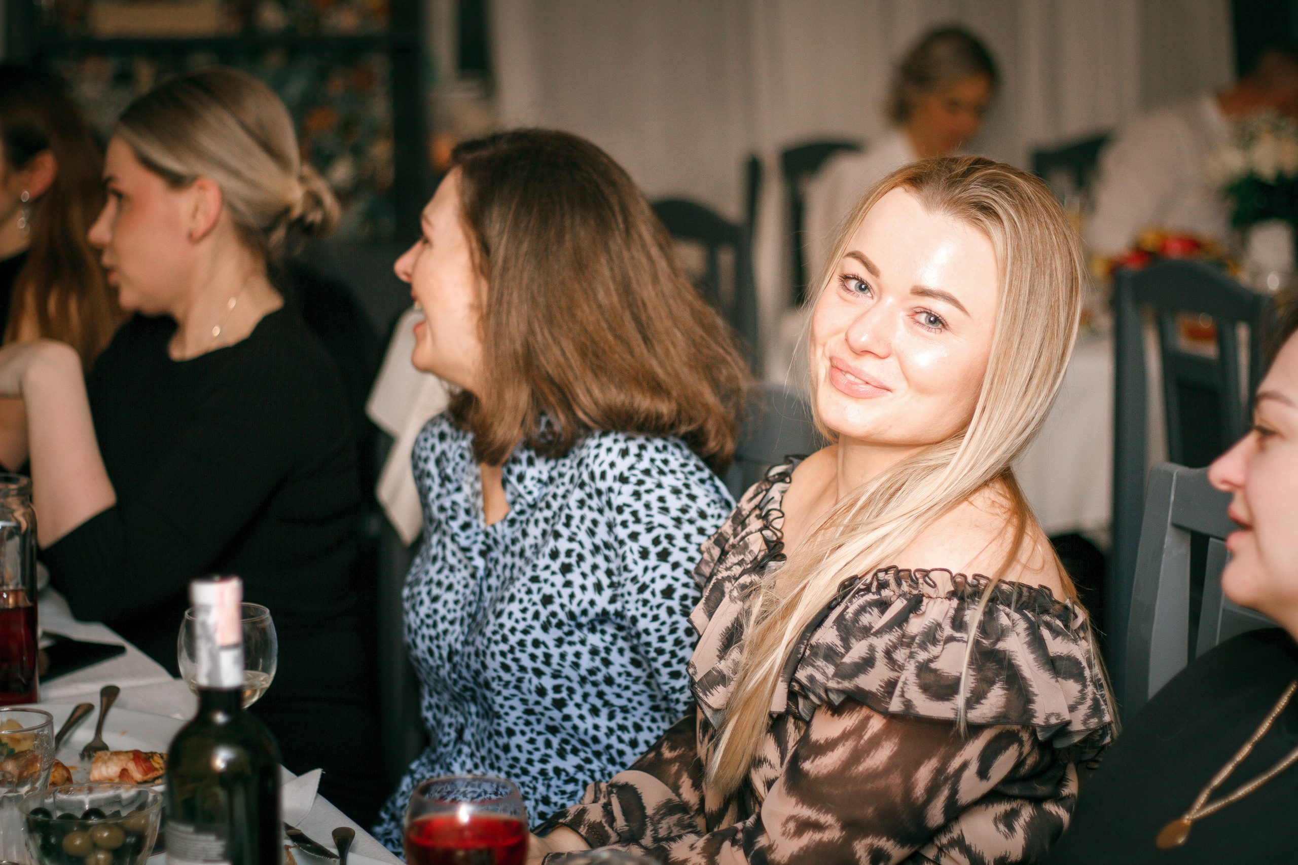 «Чабарок» Встреча выпускников. Фотограф Юрий Якименко. Школьный, семейный и свадебный фотограф в Гоме