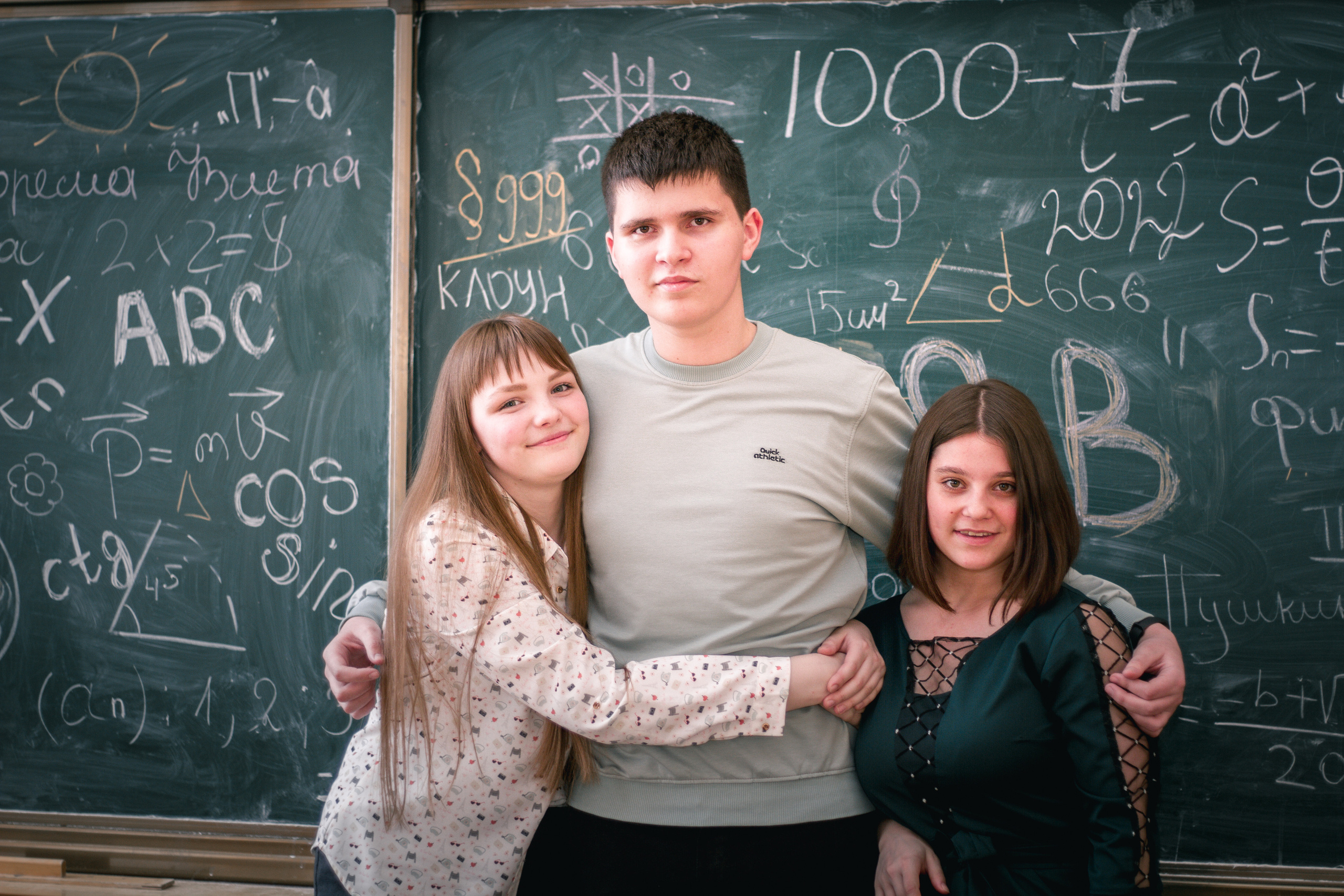 ✓ Выпускные съемки. Фотограф Юрий Якименко. Школьный, семейный и свадебный фотограф в Гоме