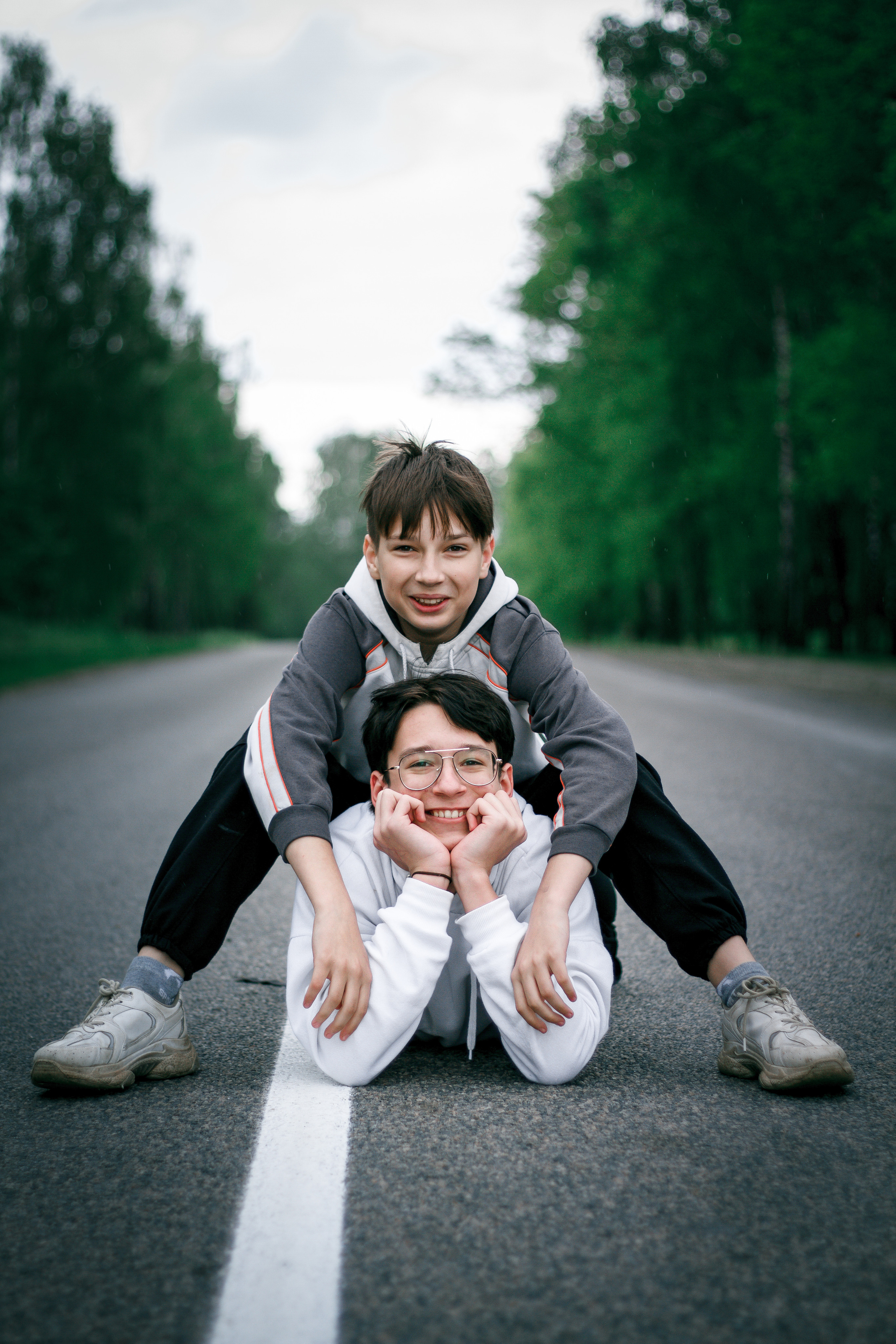 ✓ Выпускные съемки. Фотограф Юрий Якименко. Школьный, семейный и свадебный фотограф в Гоме