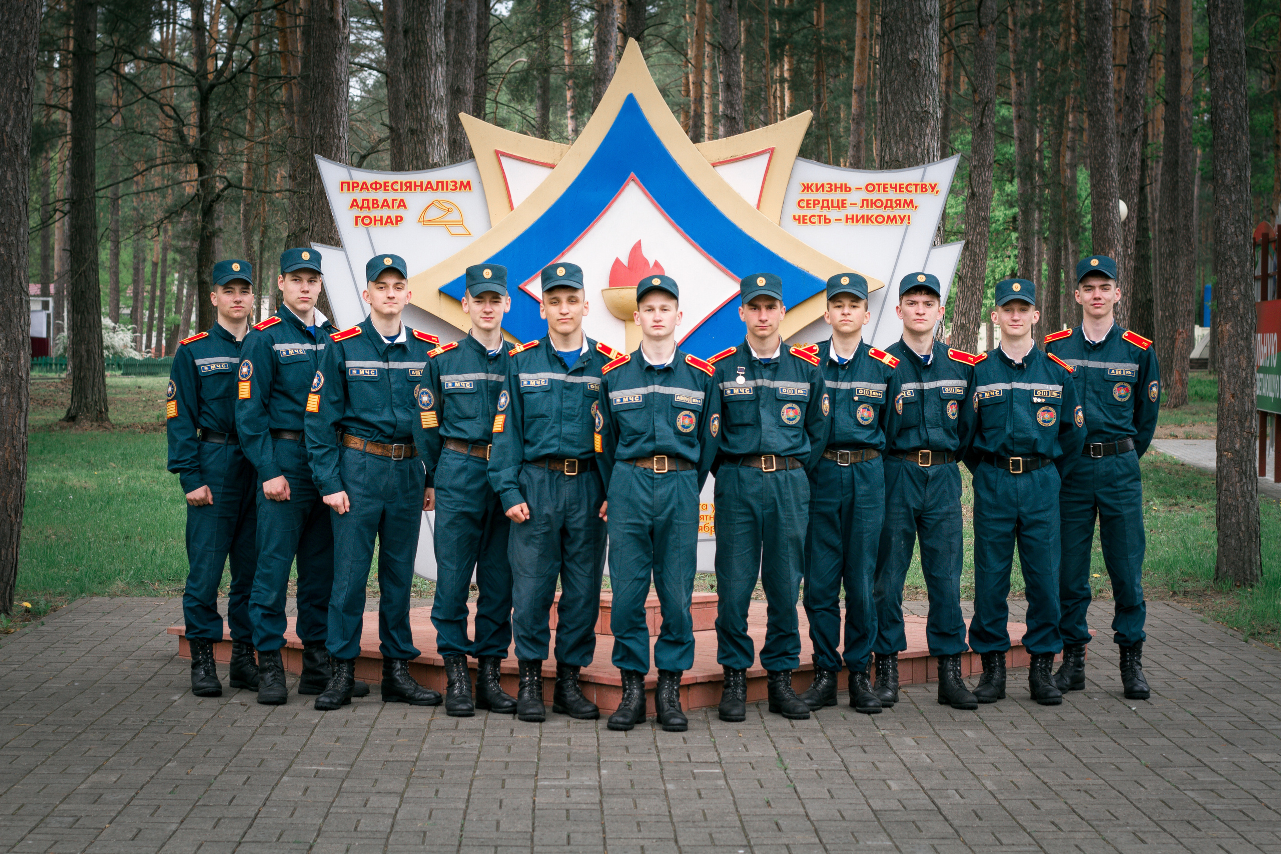 ✓ Выпускные съемки. Фотограф Юрий Якименко. Школьный, семейный и свадебный фотограф в Гоме