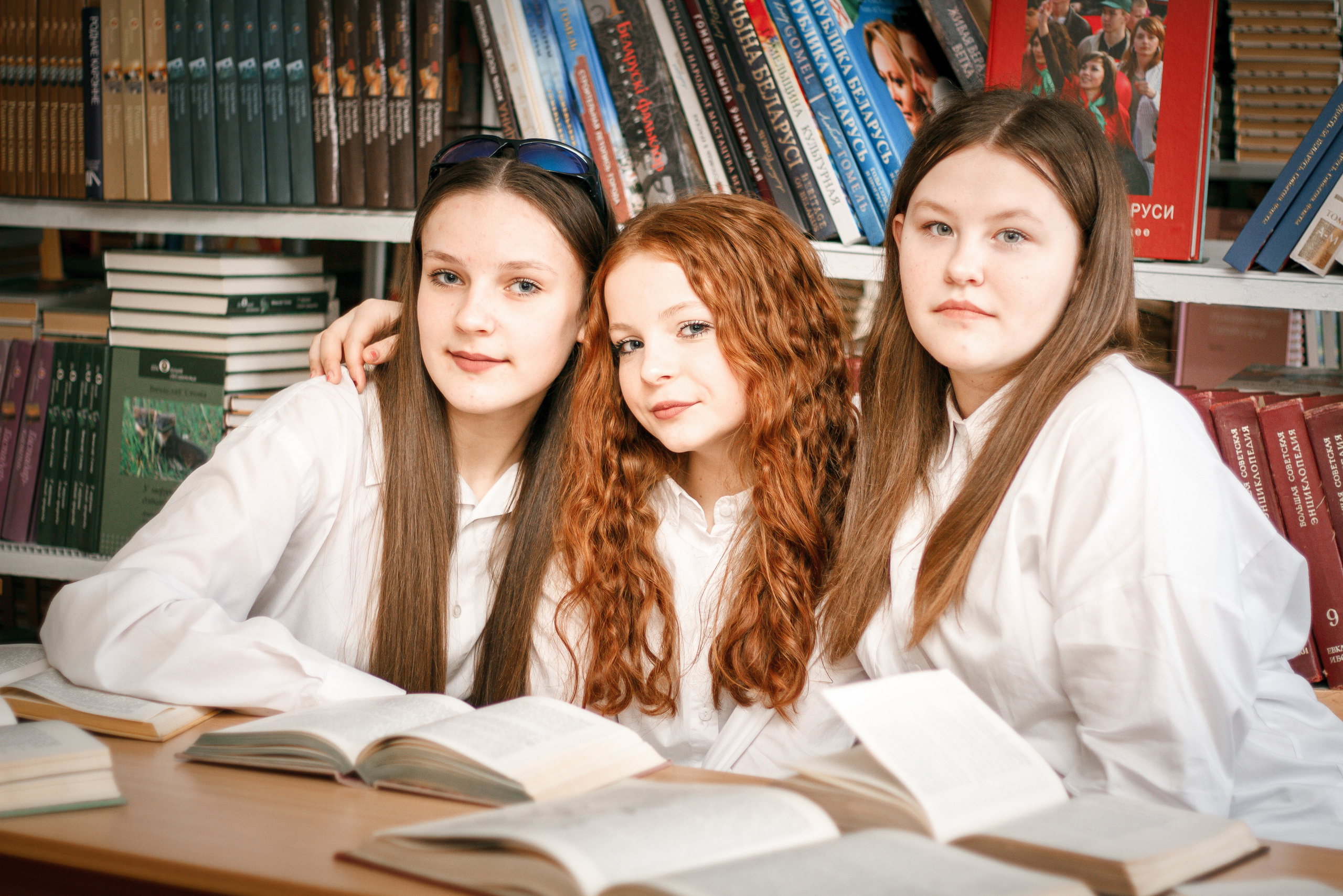 ✓ Выпускные съемки. Фотограф Юрий Якименко. Школьный, семейный и свадебный фотограф в Гоме