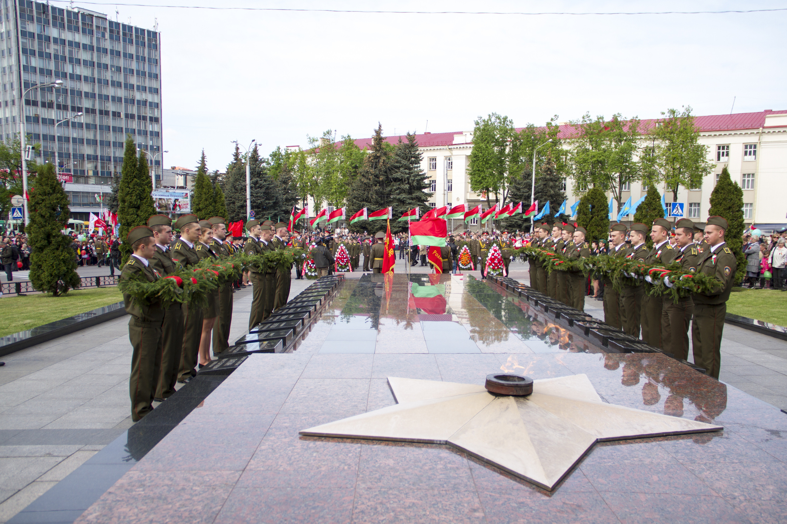 ✓ День Победы. Фотограф Юрий Якименко. Школьный, семейный и свадебный фотограф в Гоме