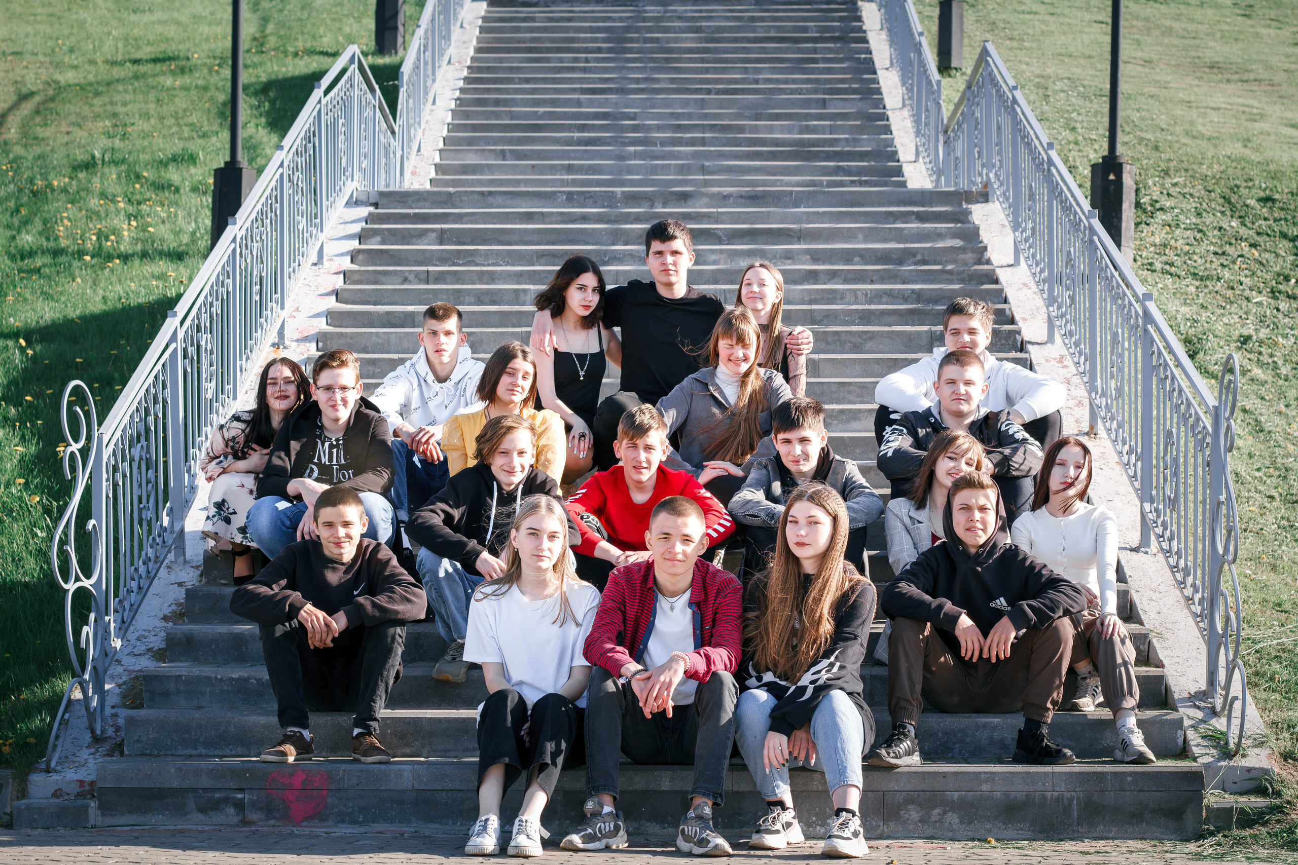 ✓ Выпускные съемки. Фотограф Юрий Якименко. Школьный, семейный и свадебный фотограф в Гоме