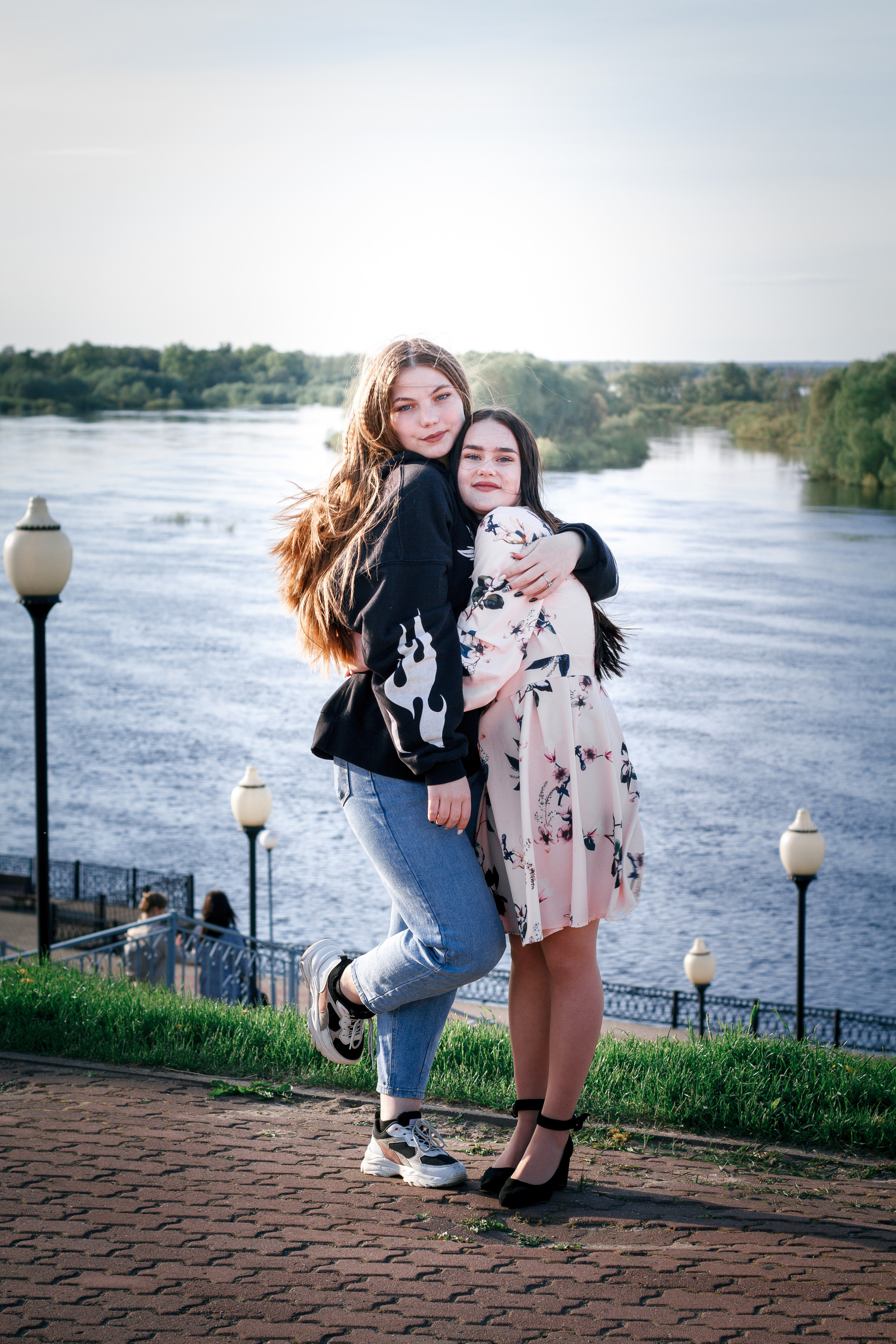 ✓ Выпускные съемки. Фотограф Юрий Якименко. Школьный, семейный и свадебный фотограф в Гоме