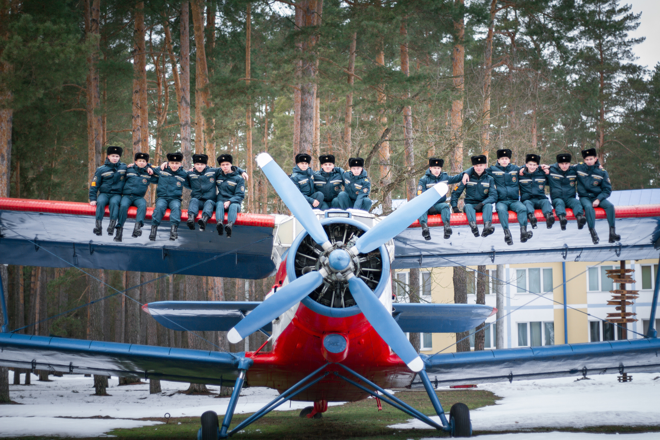 ✓ Выпускные съемки. Фотограф Юрий Якименко. Школьный, семейный и свадебный фотограф в Гоме