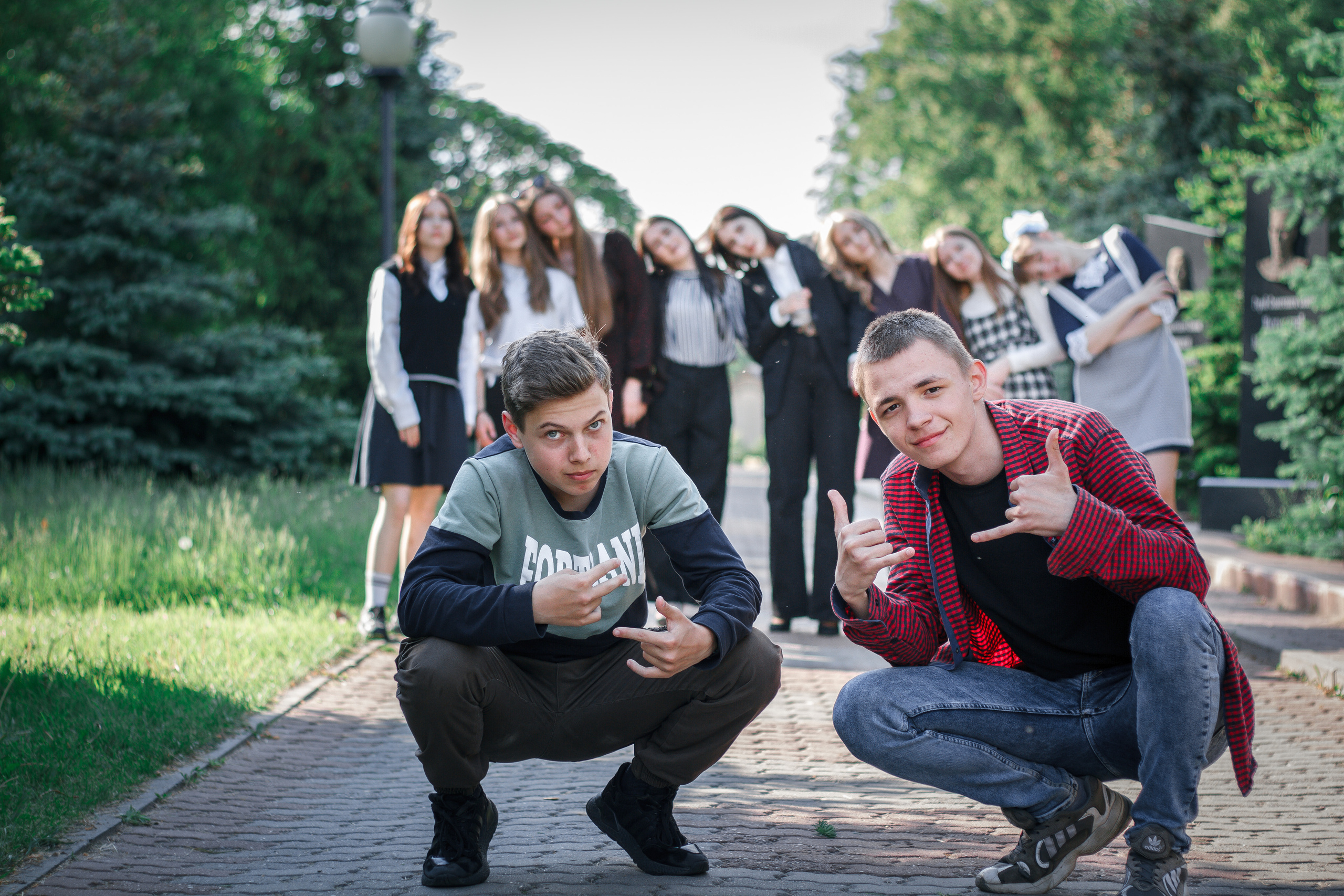 ✓ Выпускные съемки. Фотограф Юрий Якименко. Школьный, семейный и свадебный фотограф в Гоме
