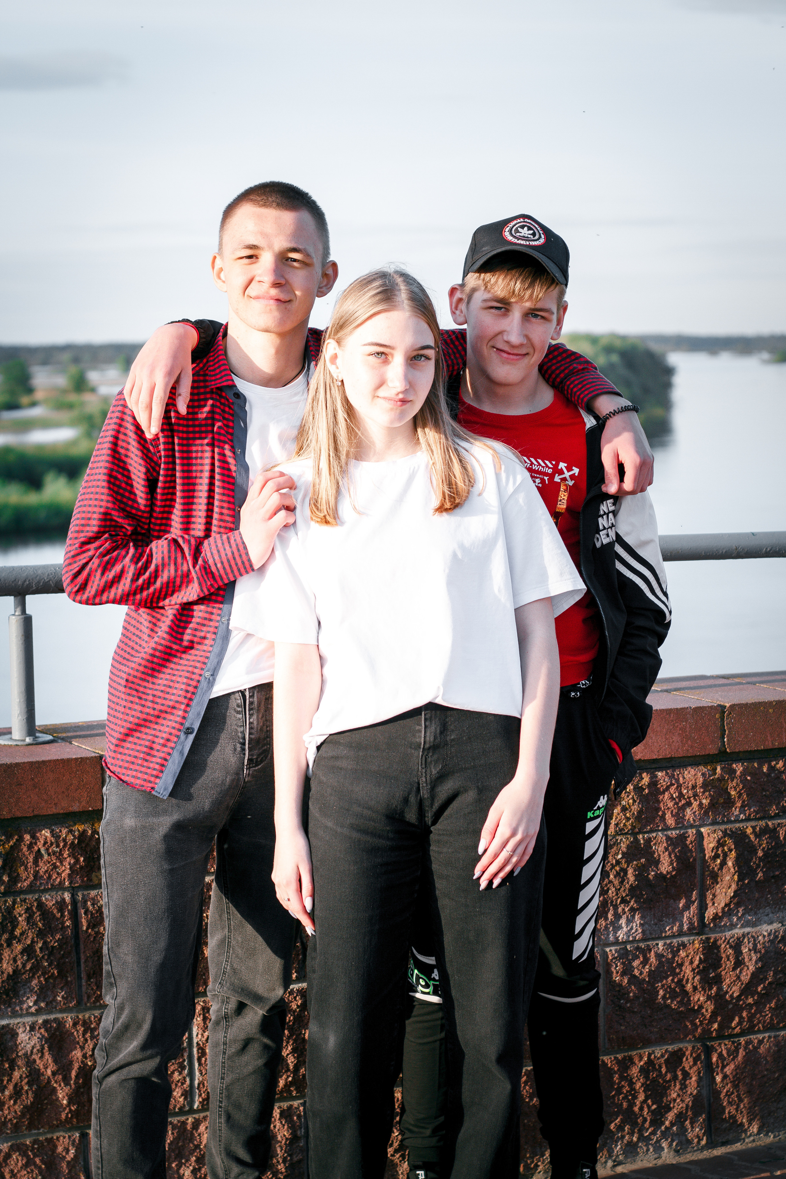 ✓ Выпускные съемки. Фотограф Юрий Якименко. Школьный, семейный и свадебный фотограф в Гоме