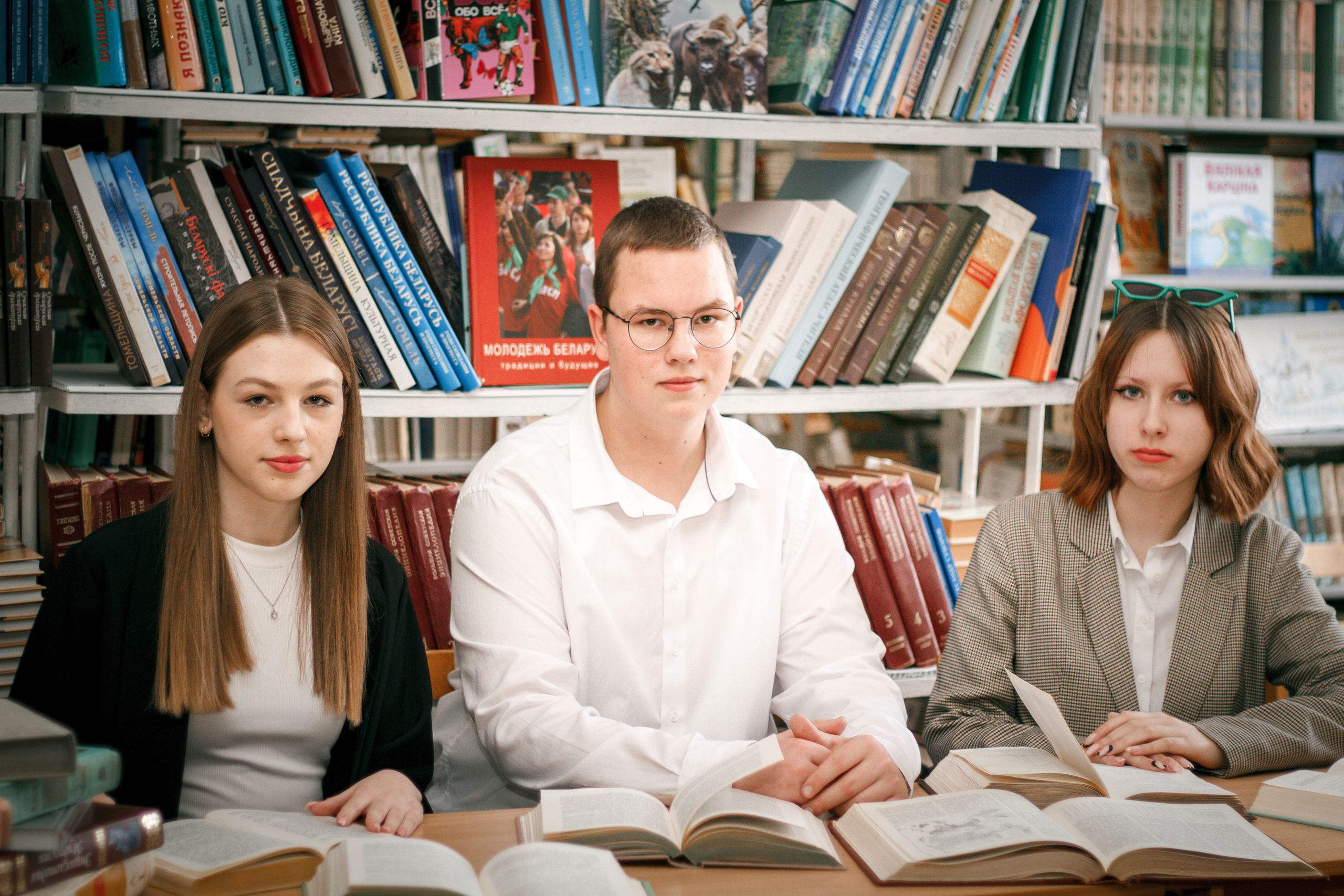 ✓ Выпускные съемки. Фотограф Юрий Якименко. Школьный, семейный и свадебный фотограф в Гоме