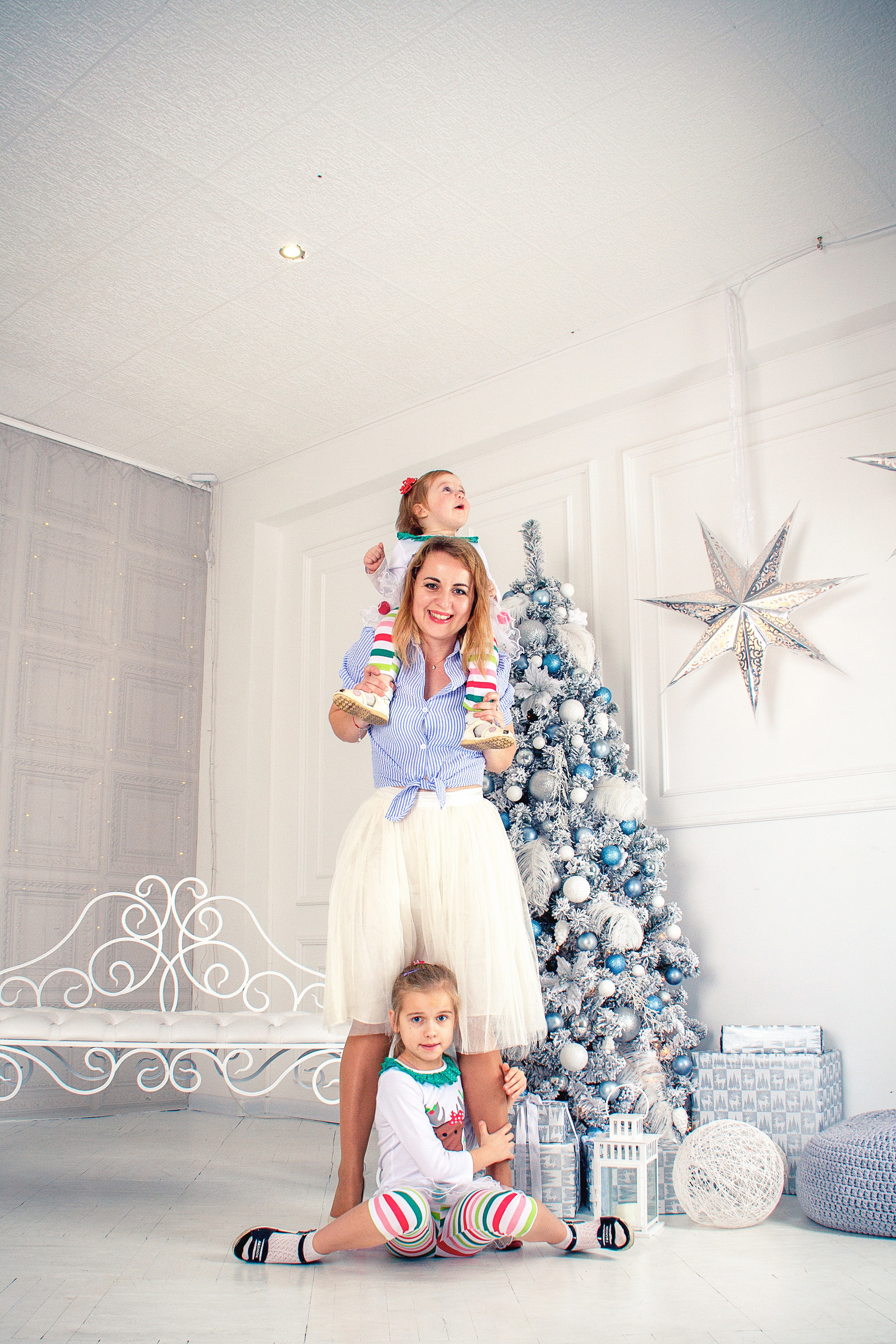 ✓ Happy New Year. Фотограф Юрий Якименко. Школьный, семейный и свадебный фотограф в Гоме