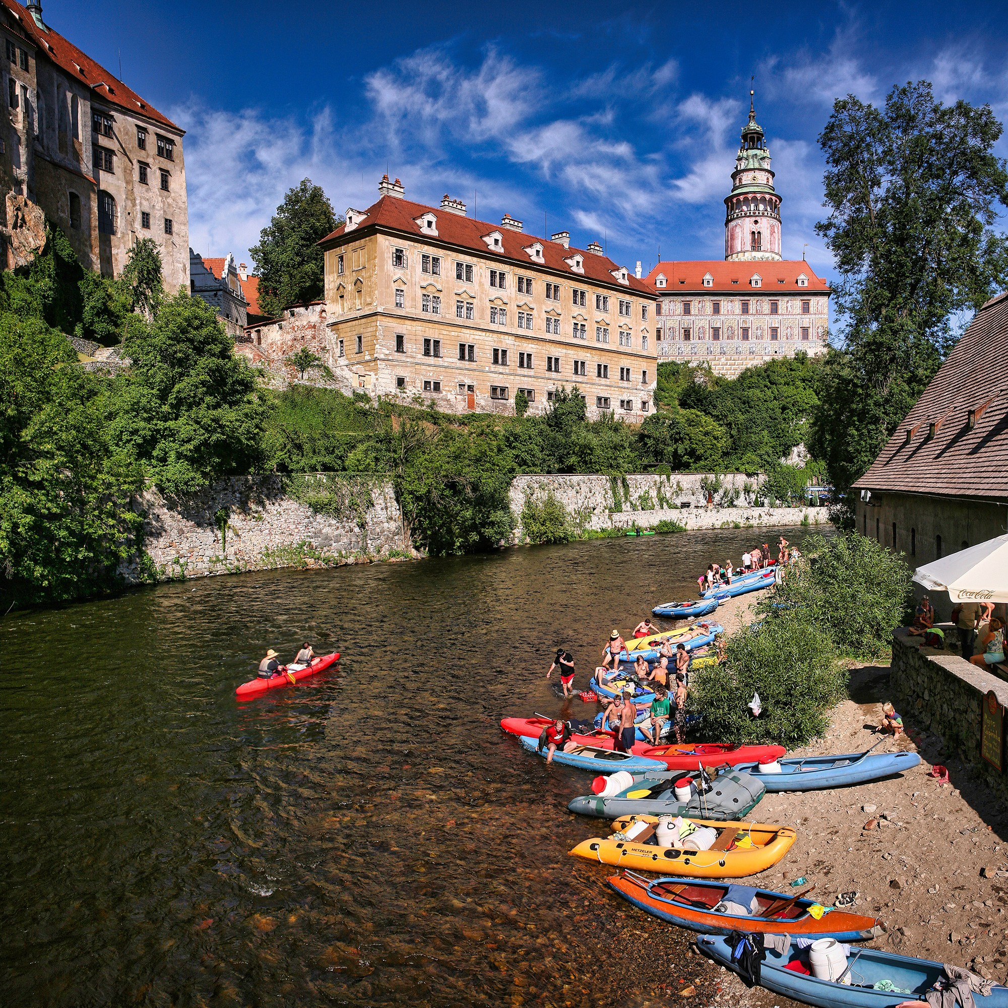 Отовсюду. Фотограф Владимир Остапенко