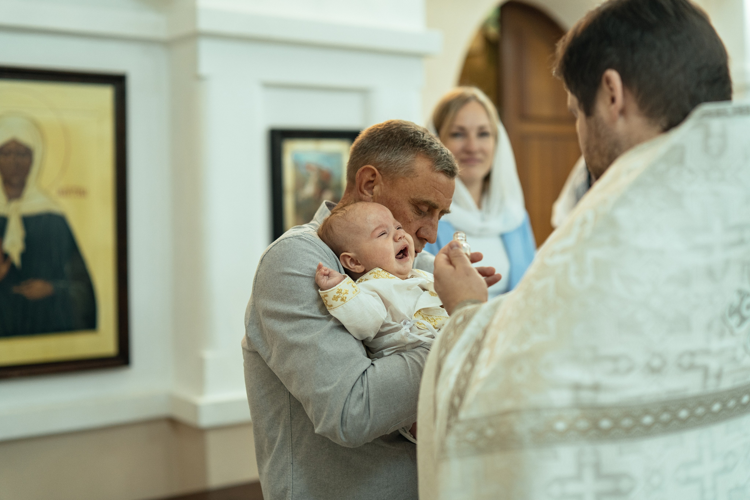 Крещение и венчание. Семейный и детский фотограф в Красноярске Байкалова Людмила