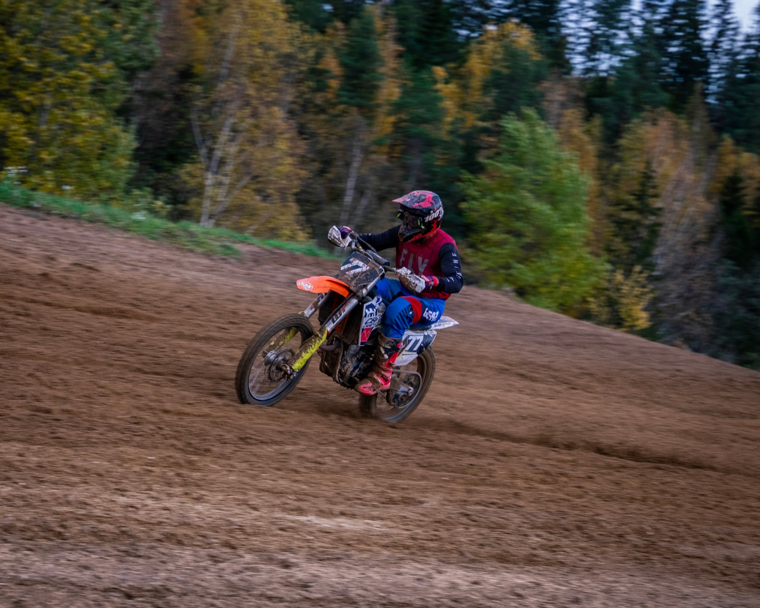 Мотокросс (Игора Драйв). Автомобильные фотографии и рисунки в Санкт-Петербурги Пашков Дмитрий