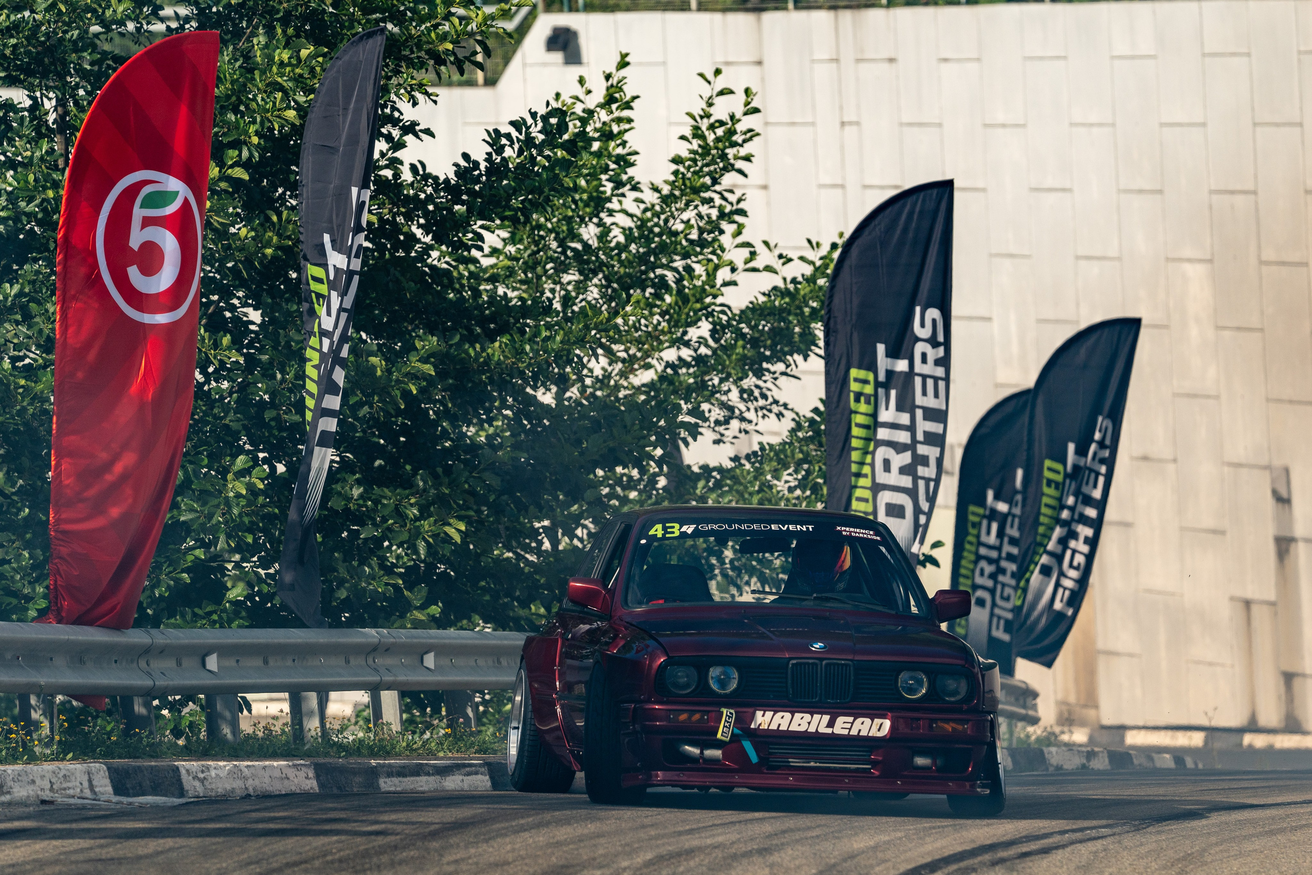 Фотоотчет партнеской интеграции для сети «Пятерочка» на фестивале «Grounded». Репортажный фотограф в Красной Поляне и Сочи Павлюченко Екатерина