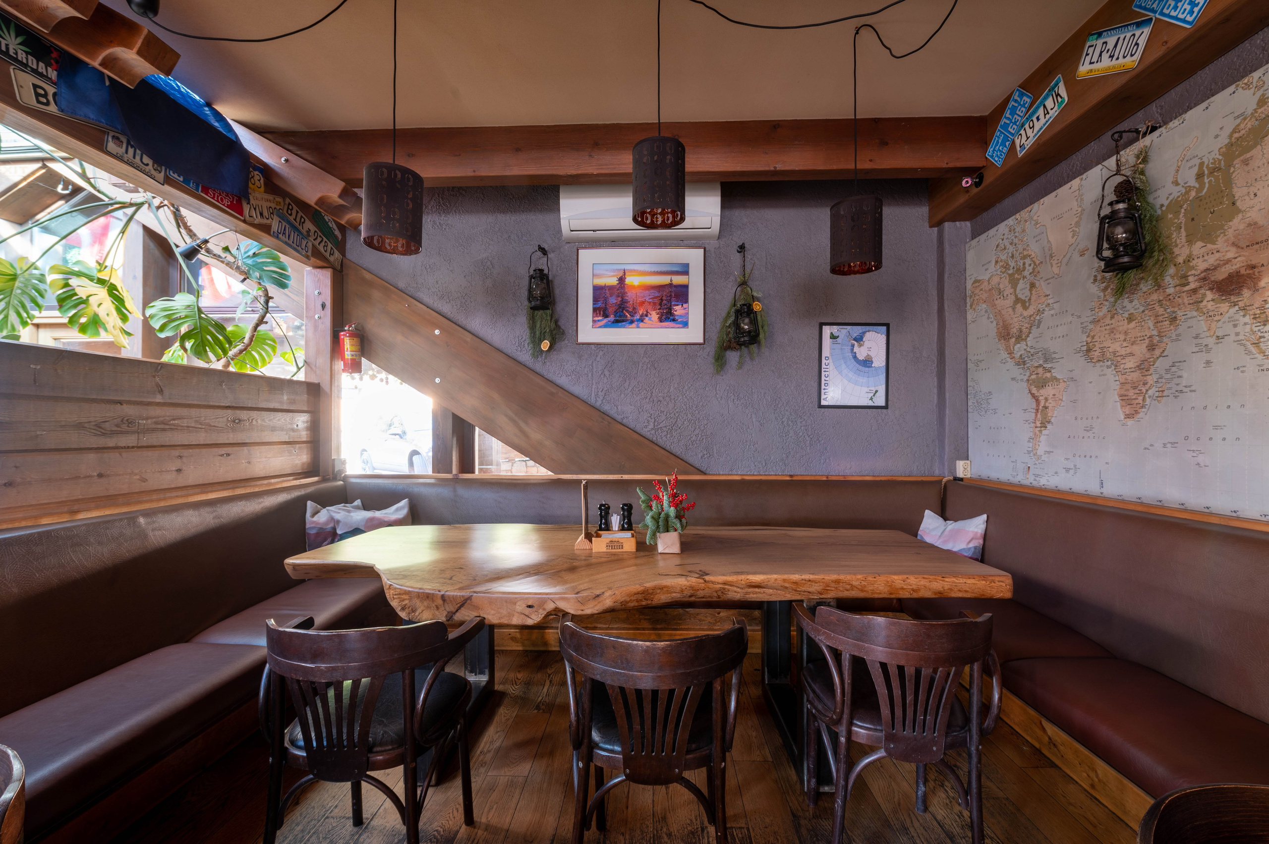 Ресторан «Трикони» в Красной Поляне. Репортажный фотограф в Красной Поляне и Сочи Павлюченко Екатерина