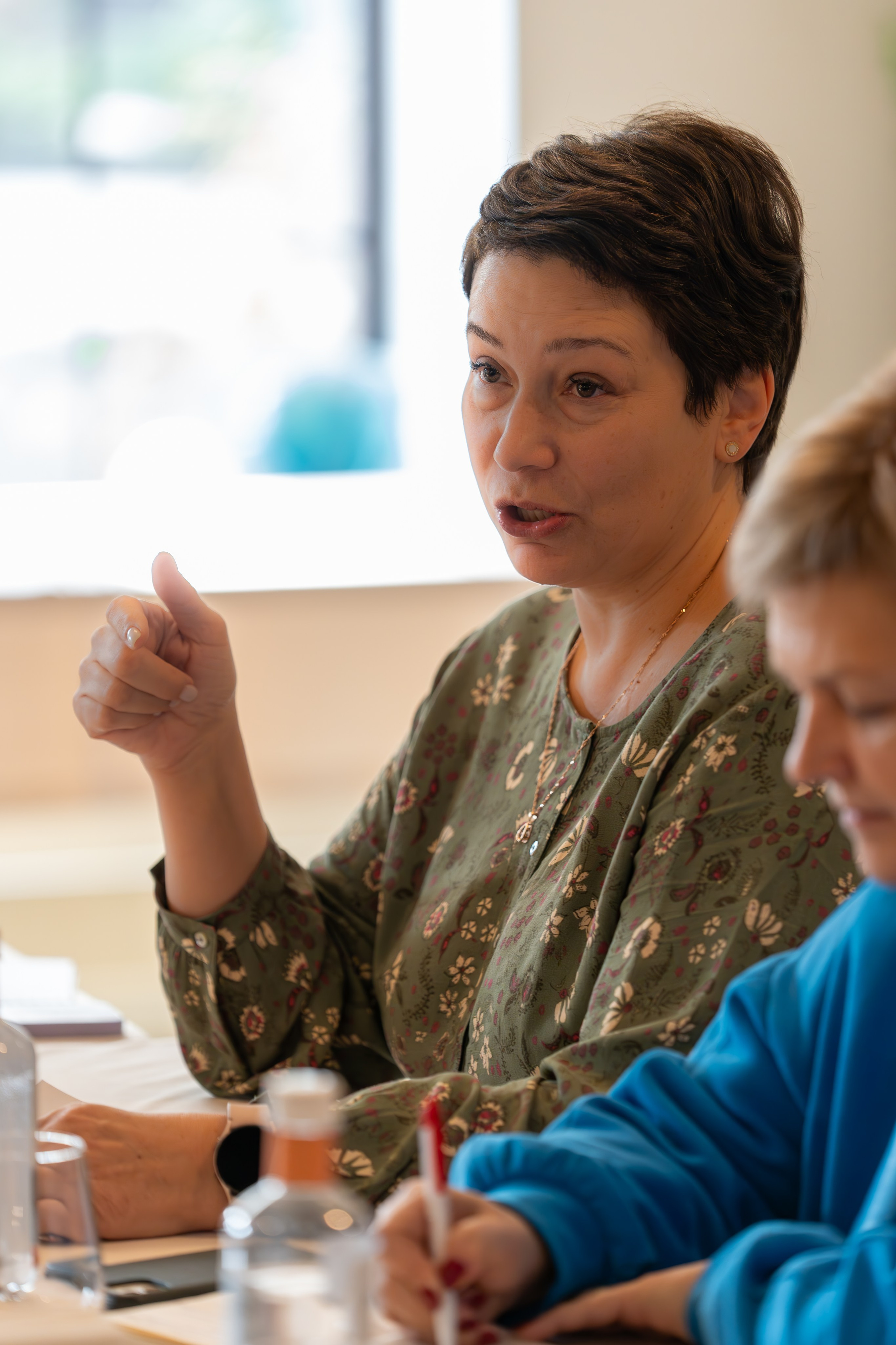 Литературная мастерская с Ольгой Шутовой в «Винотеррии». Репортажный фотограф в Красной Поляне и Сочи Павлюченко Екатерина