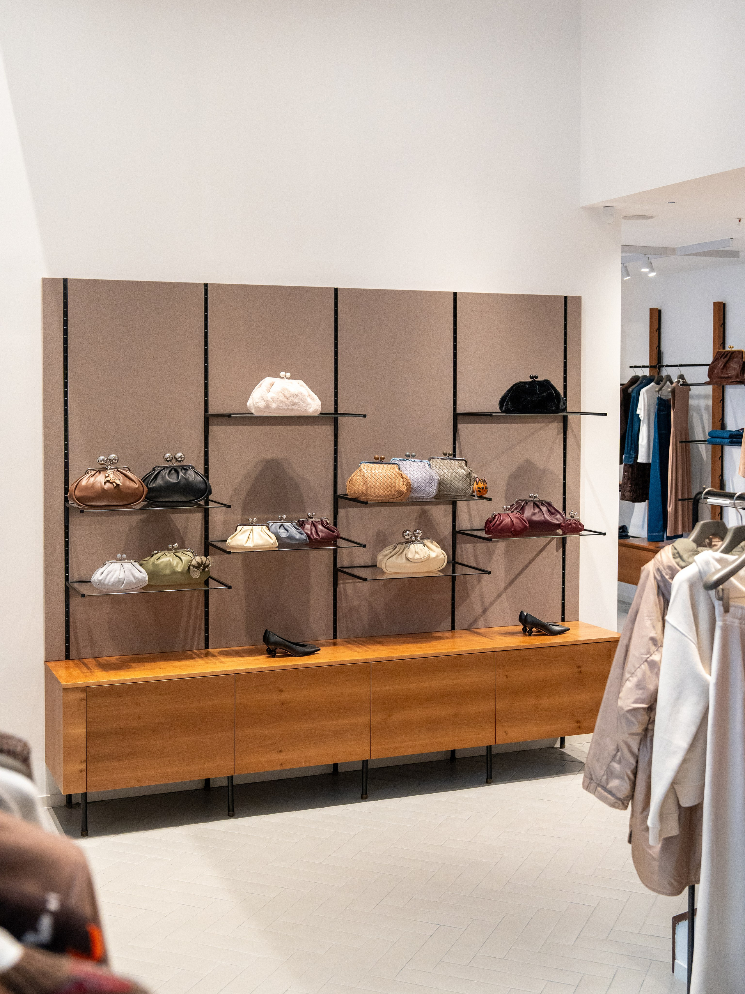 MaxMara Геленджик. Репортажный фотограф в Красной Поляне и Сочи Павлюченко Екатерина