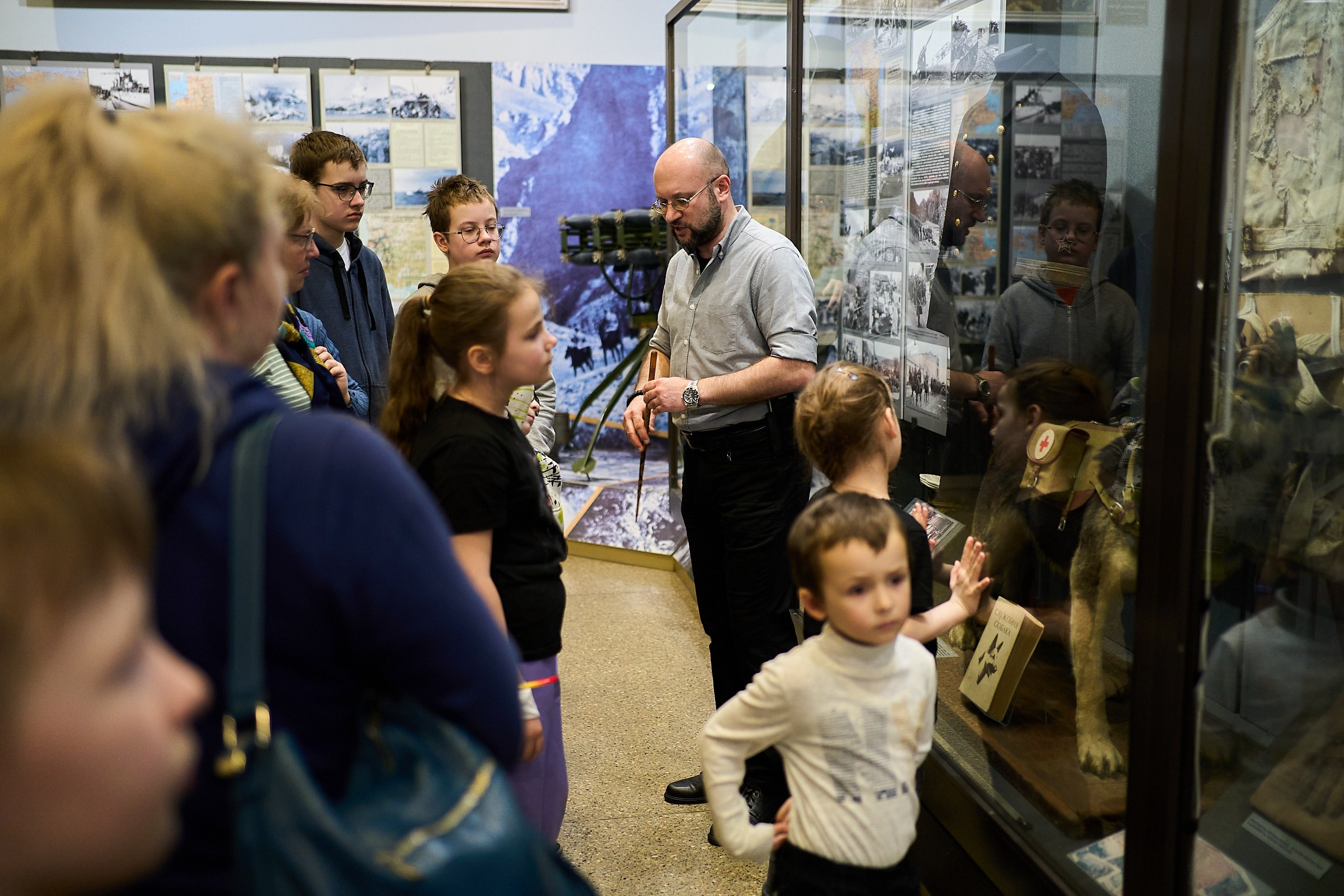Субботник у Управления делами Мэра и Правительства Москвы. Фотограф и Видеограф в Москве. Олег Корушев