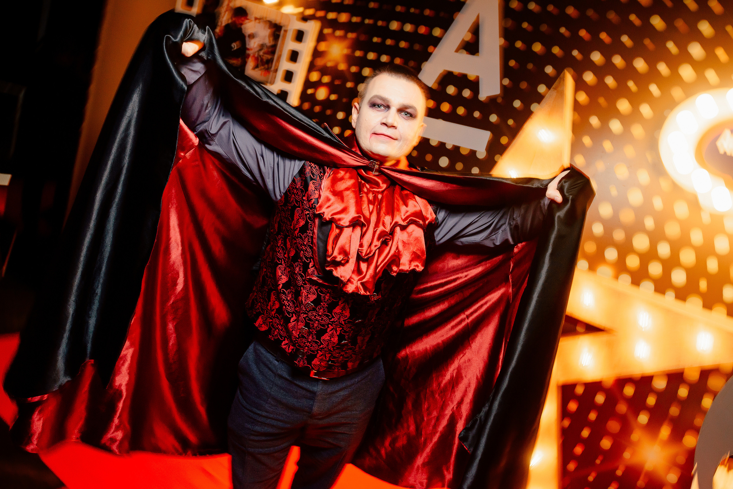 Альфа Маскарад 2022. Фотограф Микита Ласица