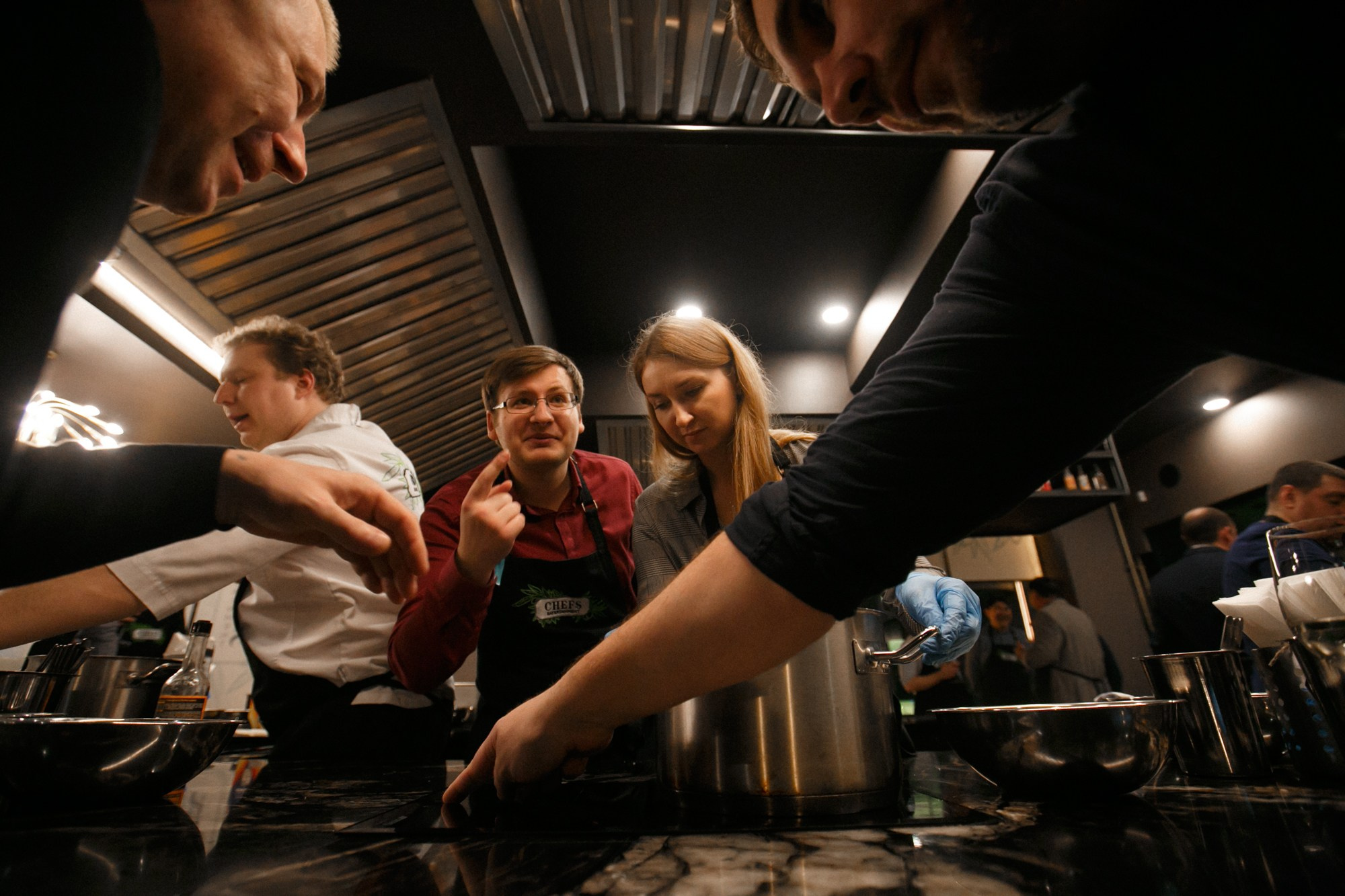 «CHEFS EATERTAINMENT». Рабочая сторона — бизнес портрет и репортаж в Санкт-Петербурге