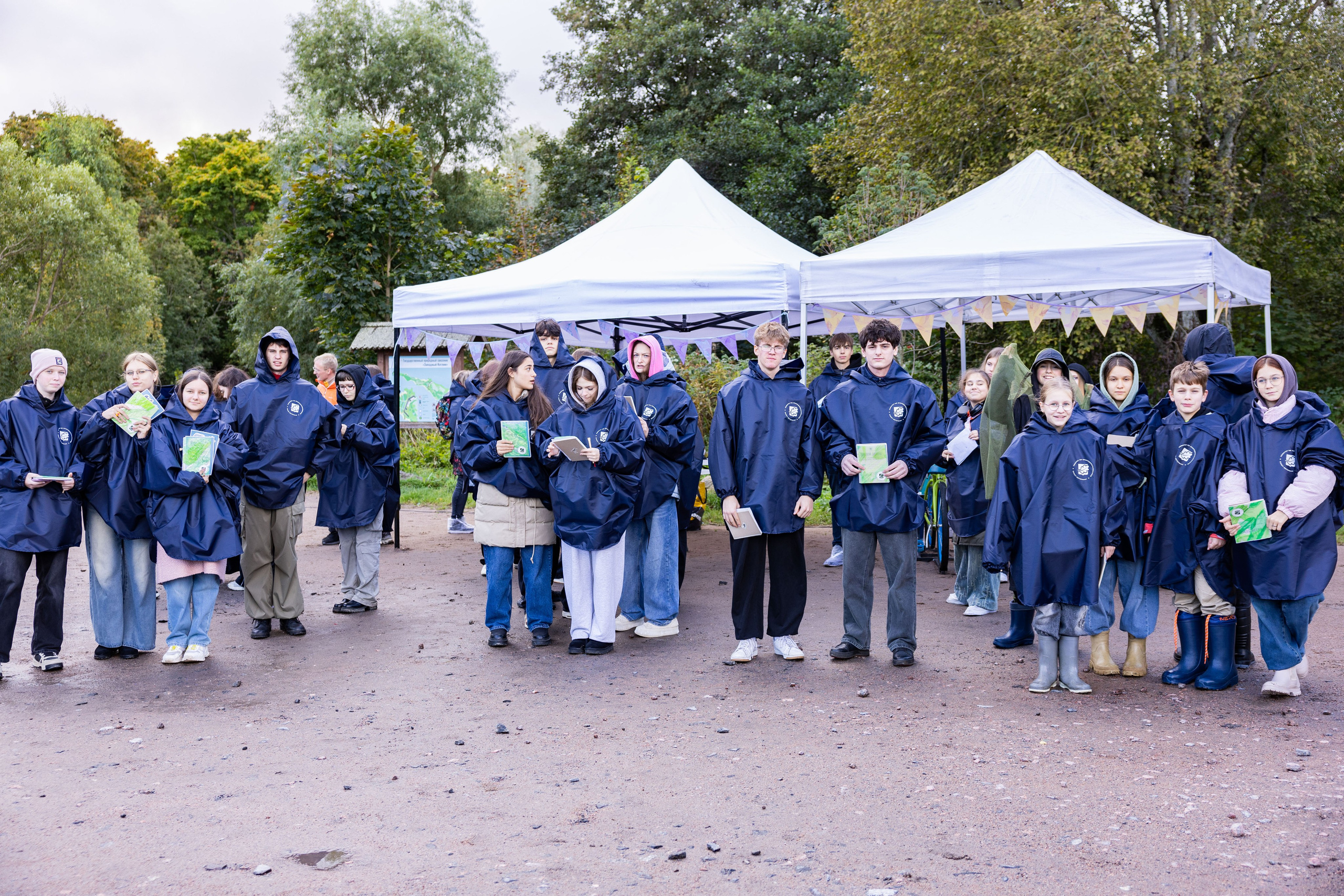 Зеленый пластик. Западный Котлин. Фотограф/видеограф в Санкт-Петербурге Динара Гольдина