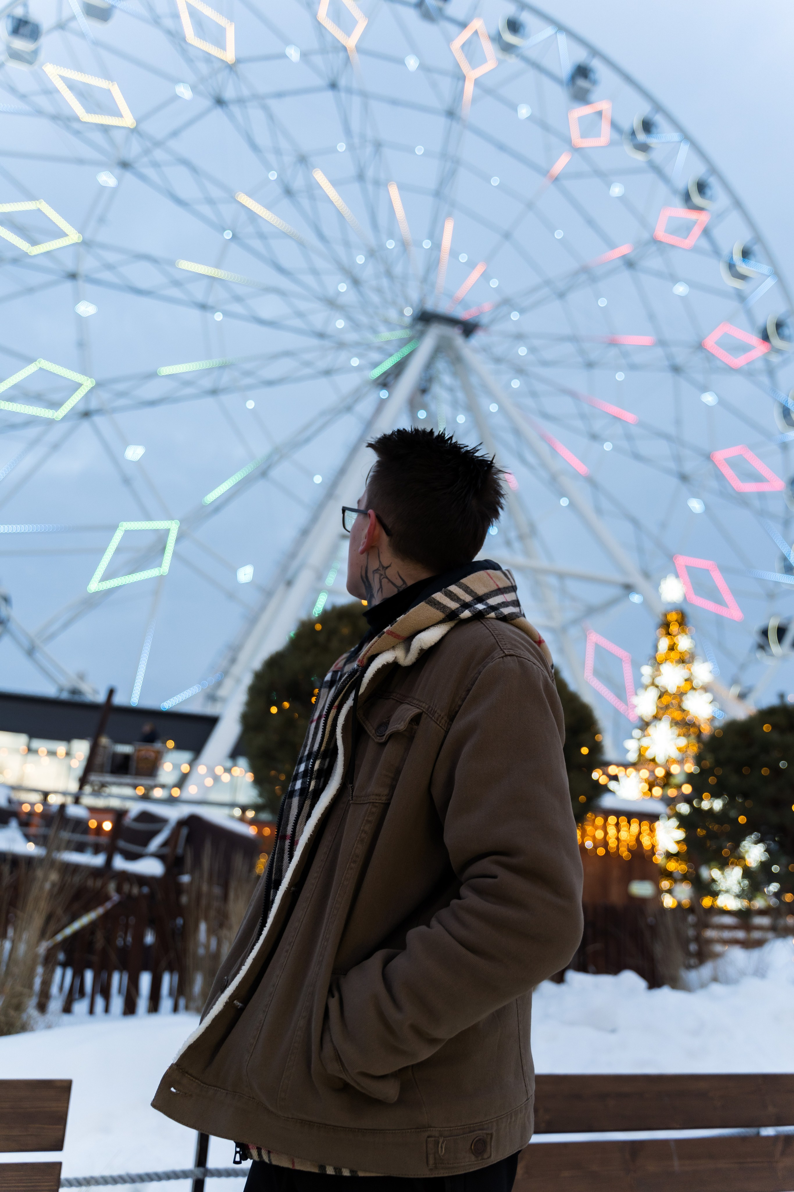 Фотосессия в парке Вокруг Света для Юрия. Свадебный и семейный фотограф в Омске Белозерова Александра
