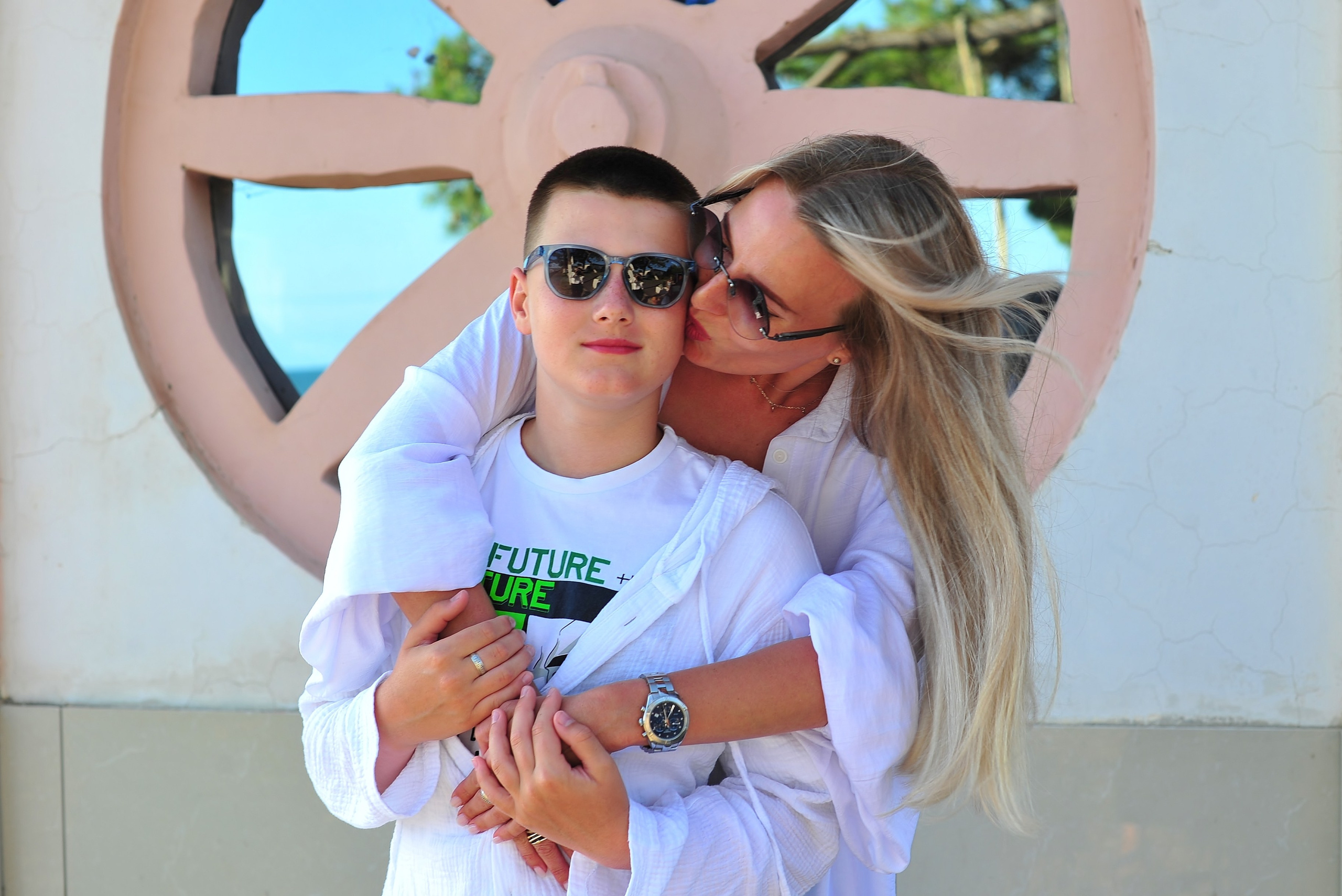 Морская фотосессия на две семьи в Абхазии. Свадебный и семейный фотограф в Москве Ирина Гончарова