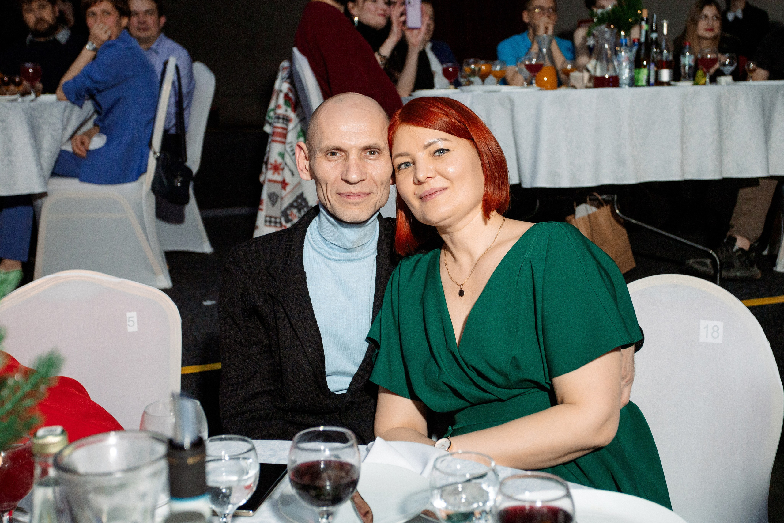 РЕПОРТАЖ: НОВЫЙ ГОД В ДК МЕТАЛЛУРГ. Профессиональный фотограф в Ижевске Леша Петров