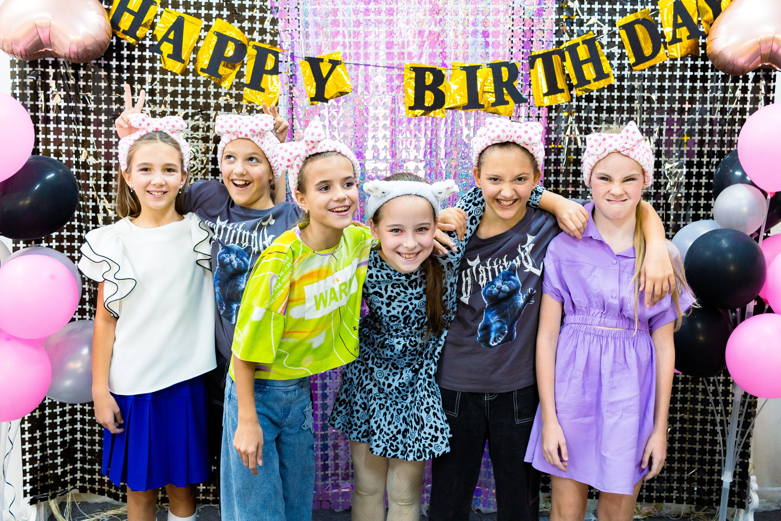 Стильная вечеринка на День рождения Ани в октябре. Школа для девочек во Владивостоке — Само Совершенство