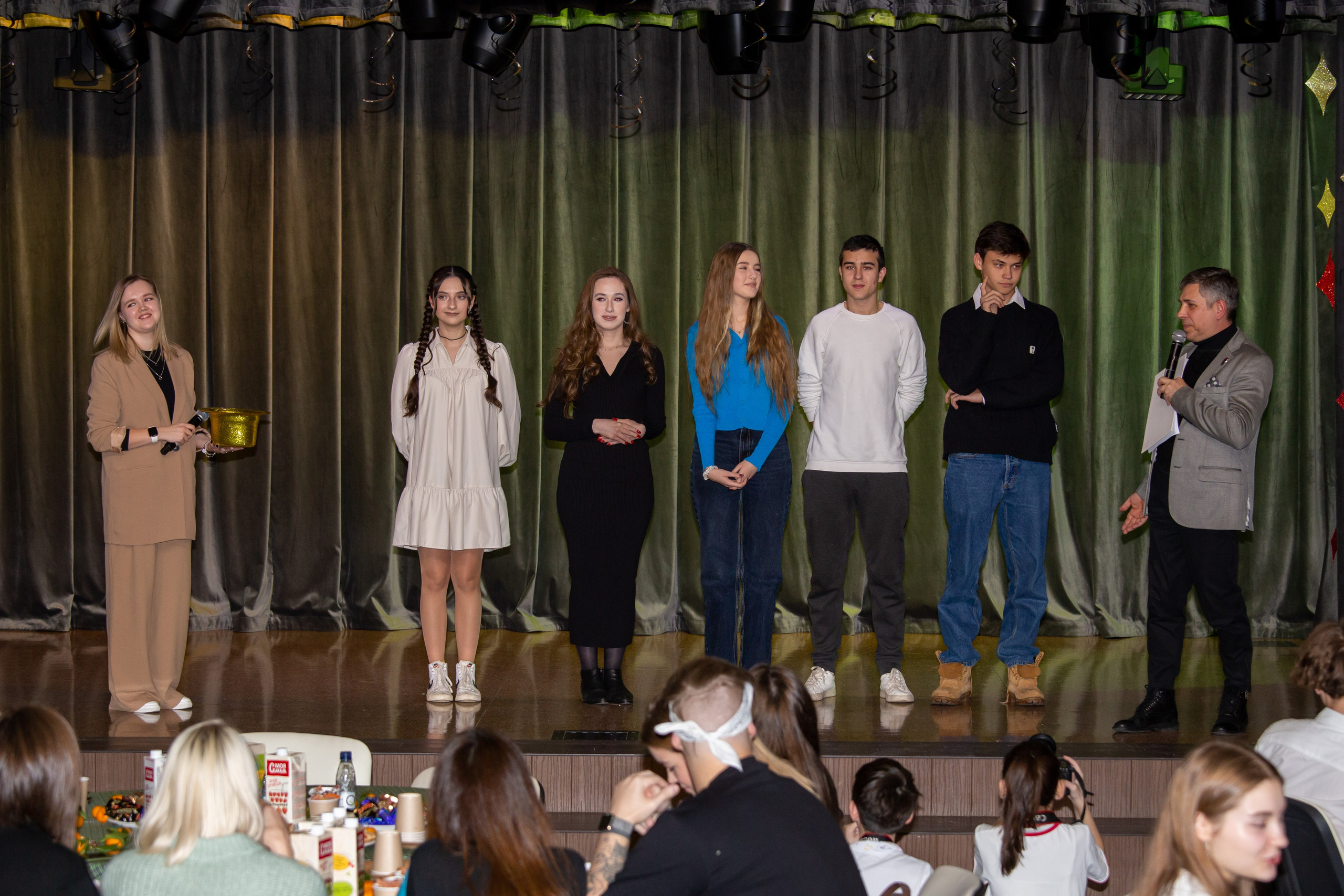 Репортажная съёмка для Домисольки на новый год. «Студия DRONAVT`s» — видеосъёмка и фотография г. Москва