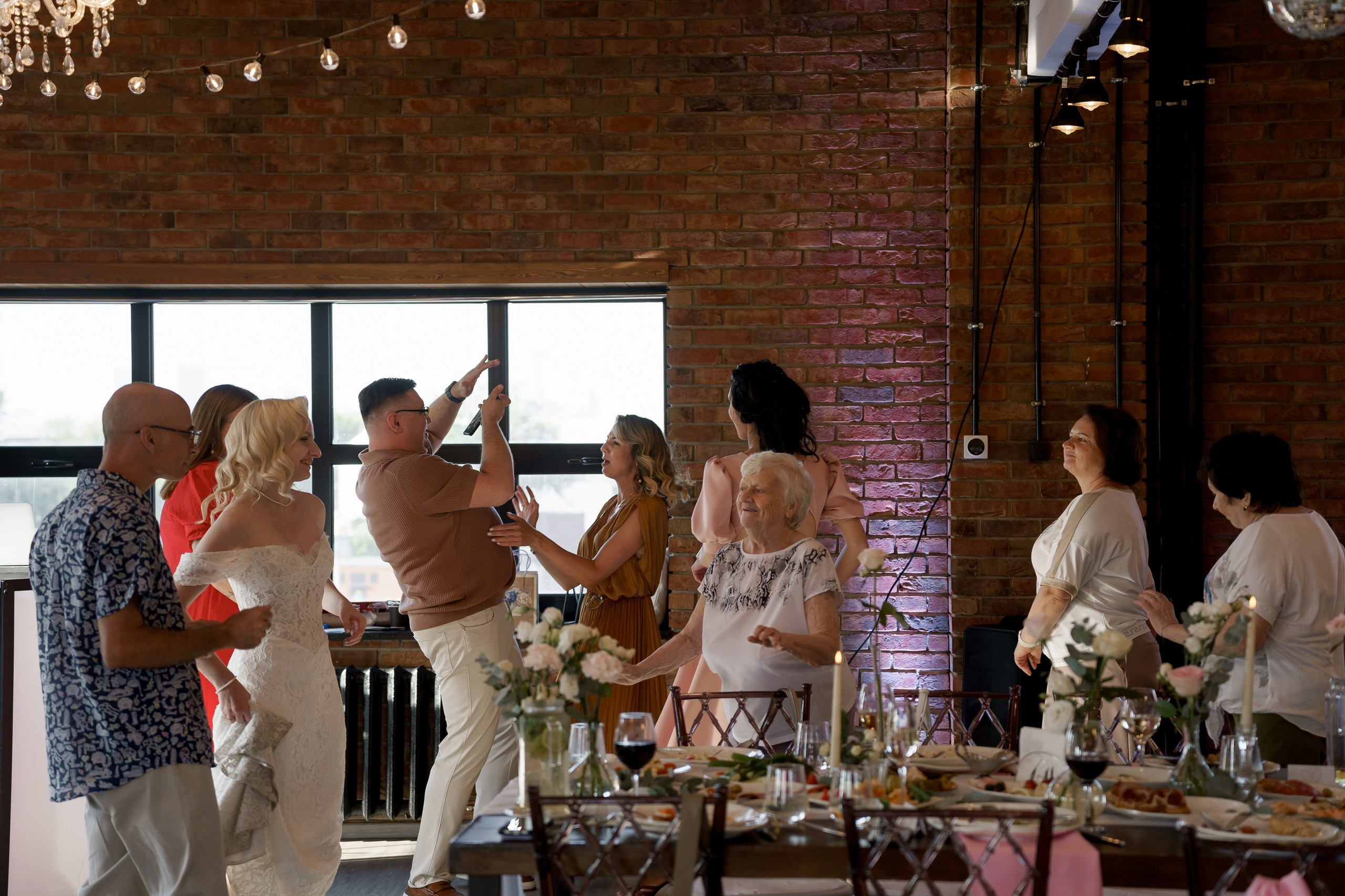 Никита и Юля. Ведущий на свадьбу в Москве Зубков Алексей