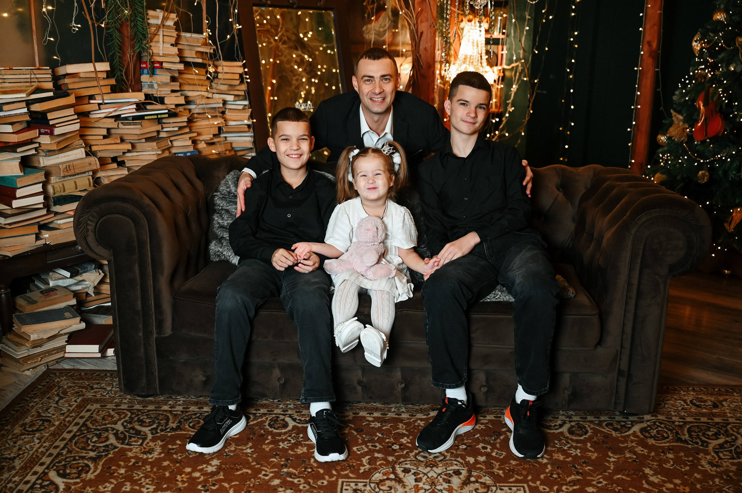 Семейная фотостудия. Фотограф Алёна Мил