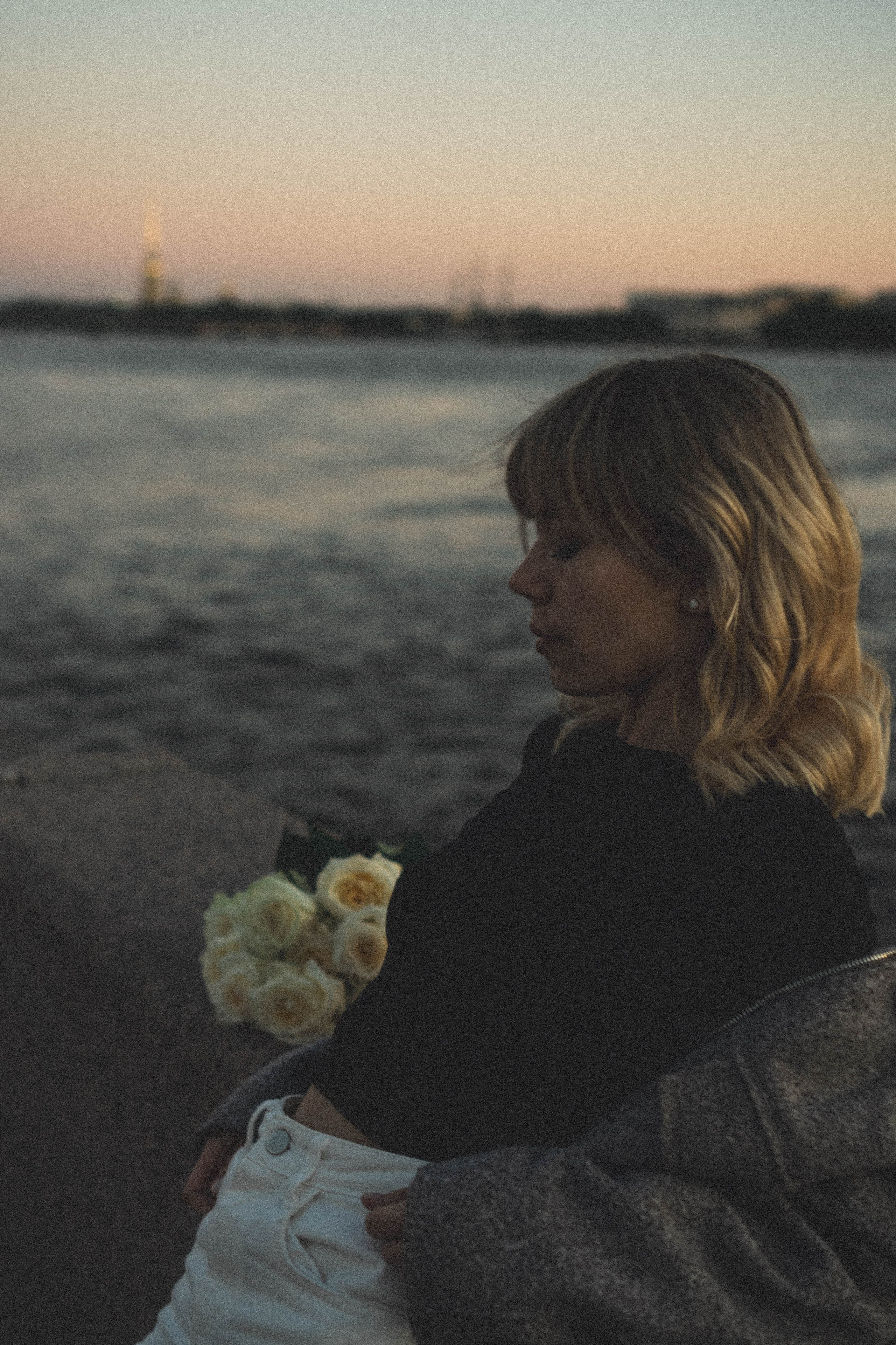 ПРОГУЛКА ПО ГОРОДУ В БЕЛЫЕ НОЧИ (другой вариант). Профессиональный фотограф, Санкт-Петербург — Виктория Богомолова